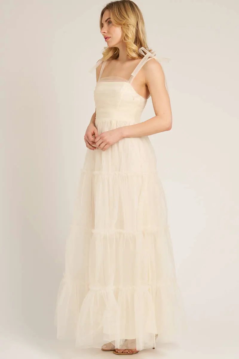 En Crème En Crème Cream Sleeveless Tulle Tiered Maxi Dress - Dresses