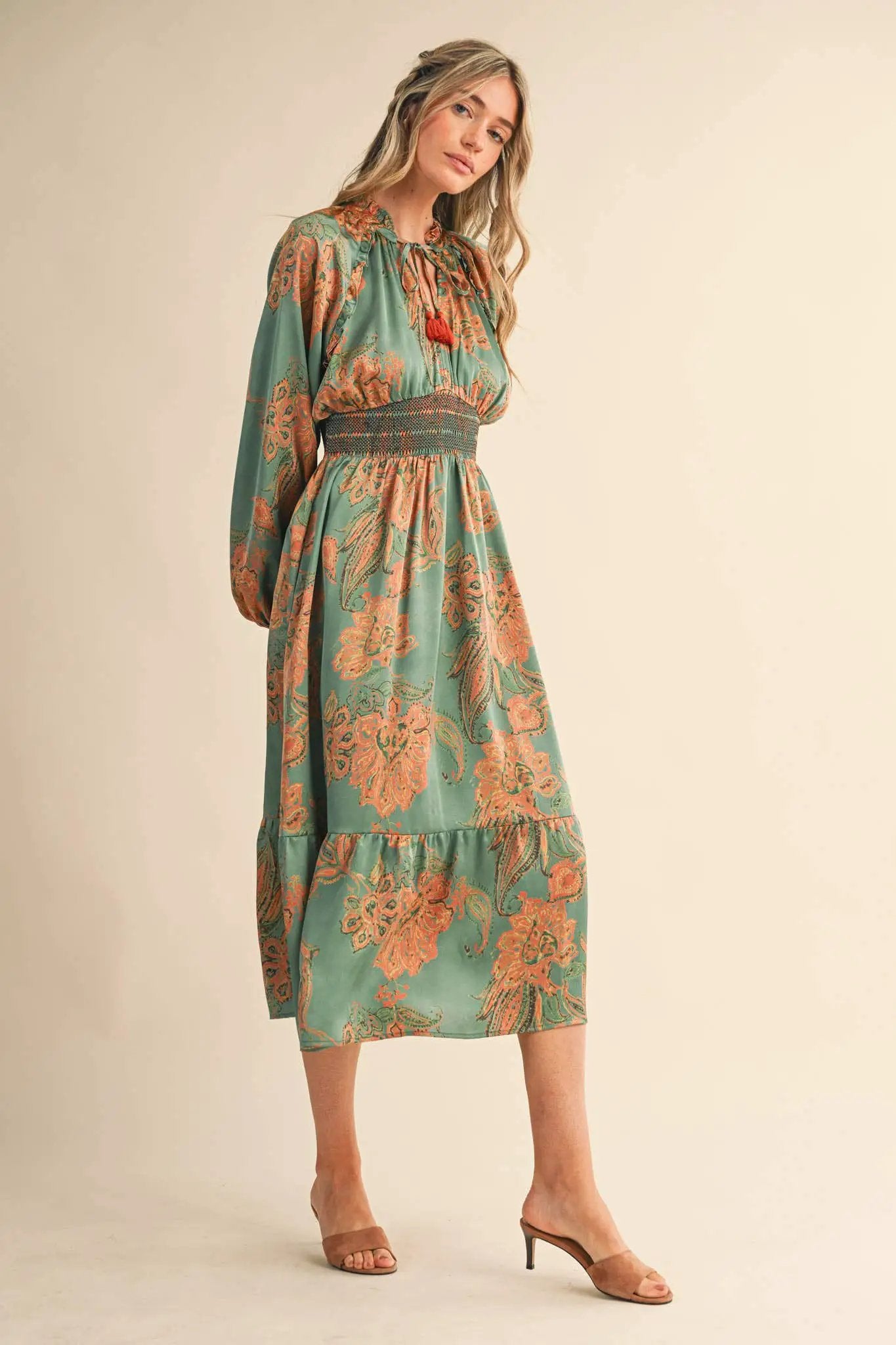&MERCI &merci - Emerald Reverie Paisley Smocked Midi Dress - Dresses