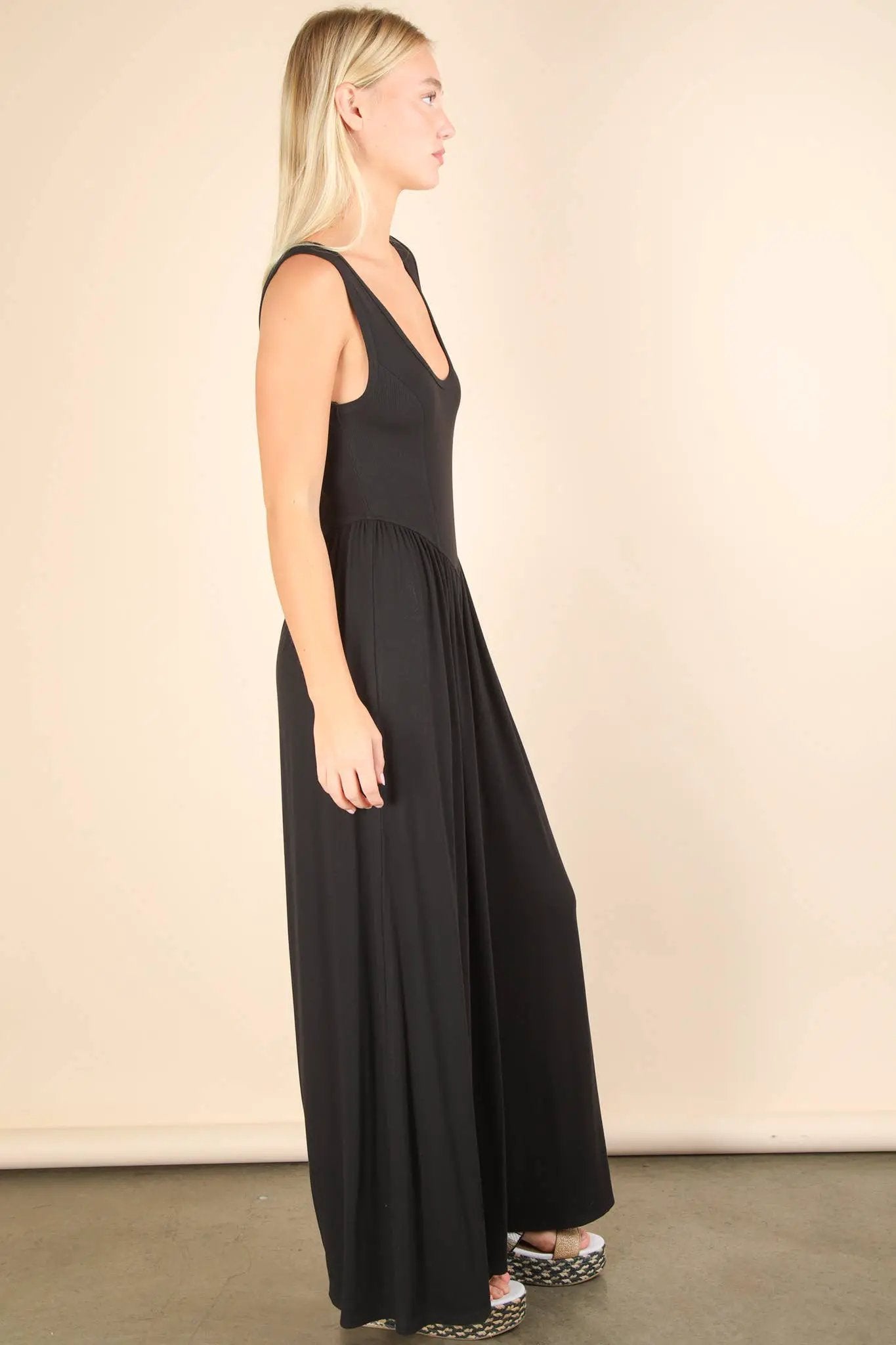 New In Black Casual Ribbed Knit Sleeveless Jumpsuit - One-Pieces