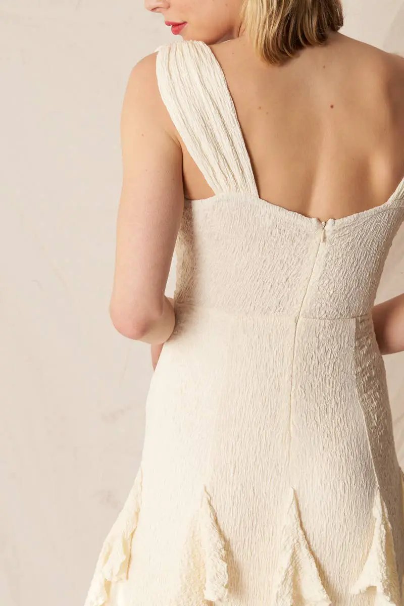 En Crème The Moonlight Waltz Maxi Dress - Dresses Ivory Sleeveless ruffle maxi dress