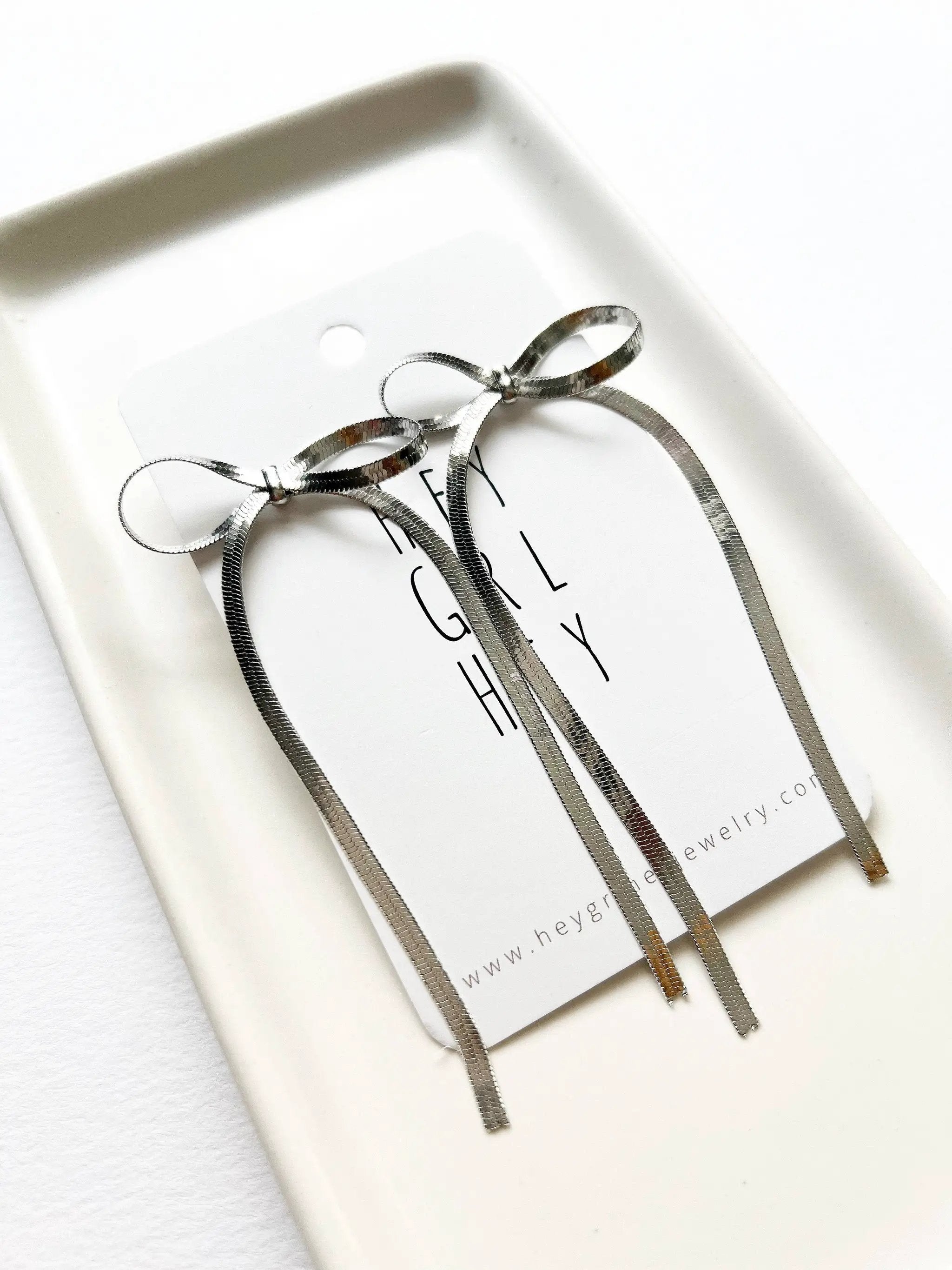 Hey Grl Hey Jewelry The Bexley Bow Earrings in Silver - Earrings