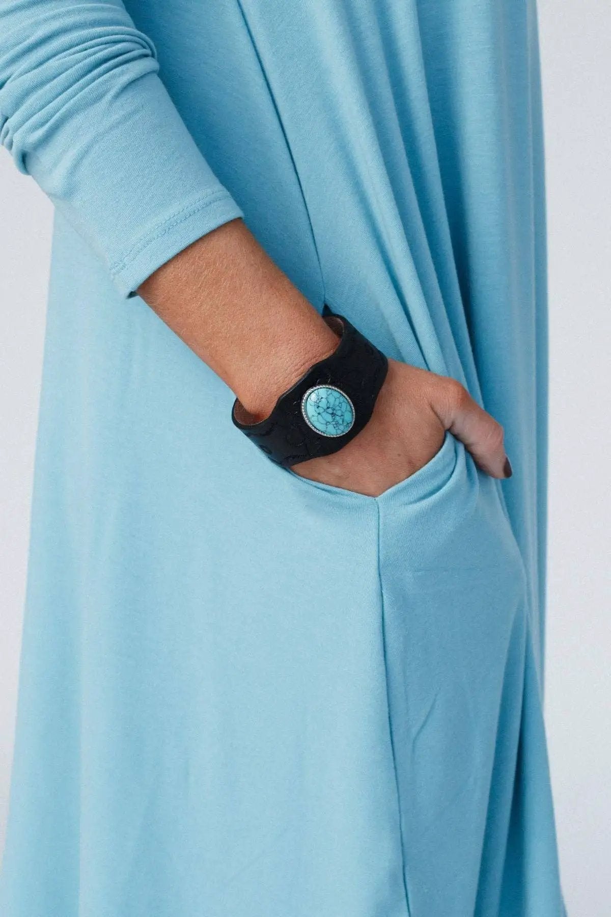 Three Bird Nest Three Bird Nest - Down The Road Turquoise Cuff - Black - Bracelets