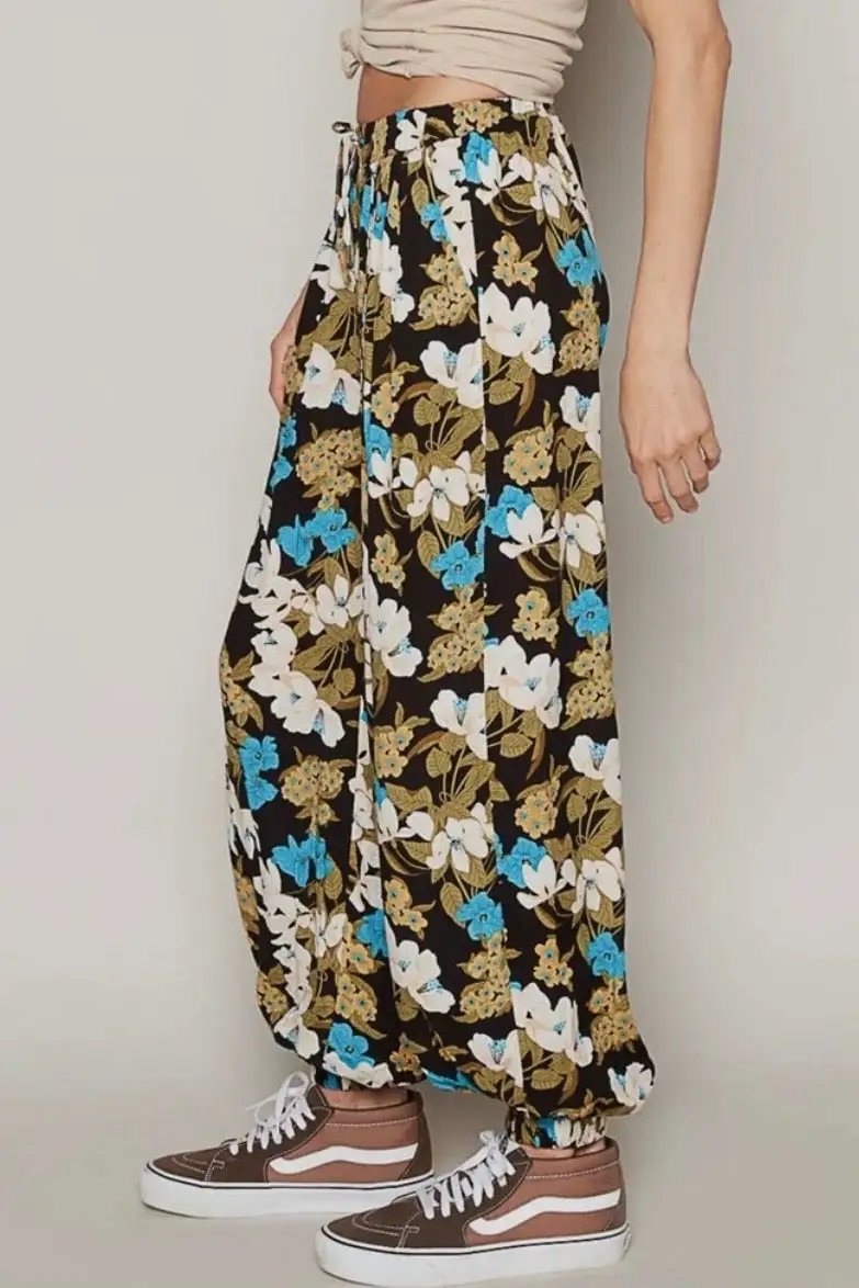POL Adjustable Drawstring Waist Floral Print Harem Pants – Effortless Style & Comfort - Pants