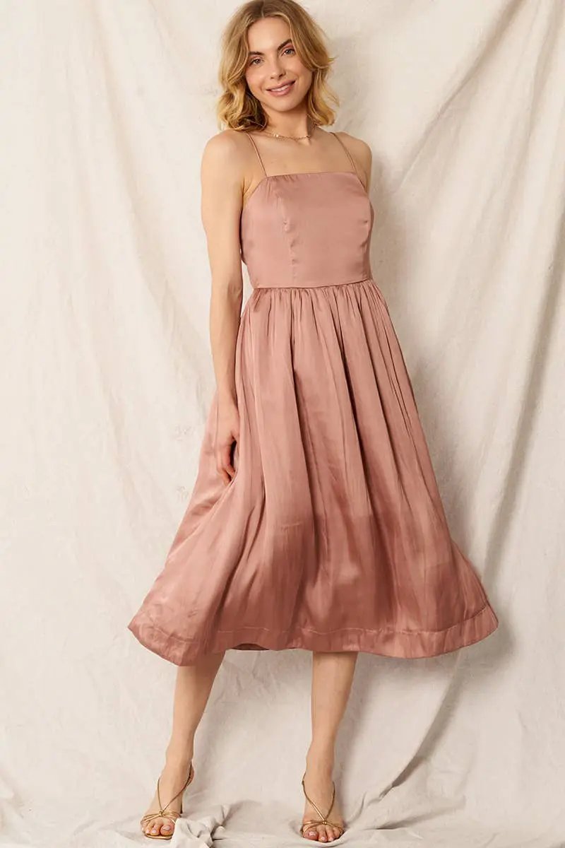 En Crème En Crème Blush Beige Sleeveless Cami Midi Dress - Dresses blush sleeveless cami midi dress
