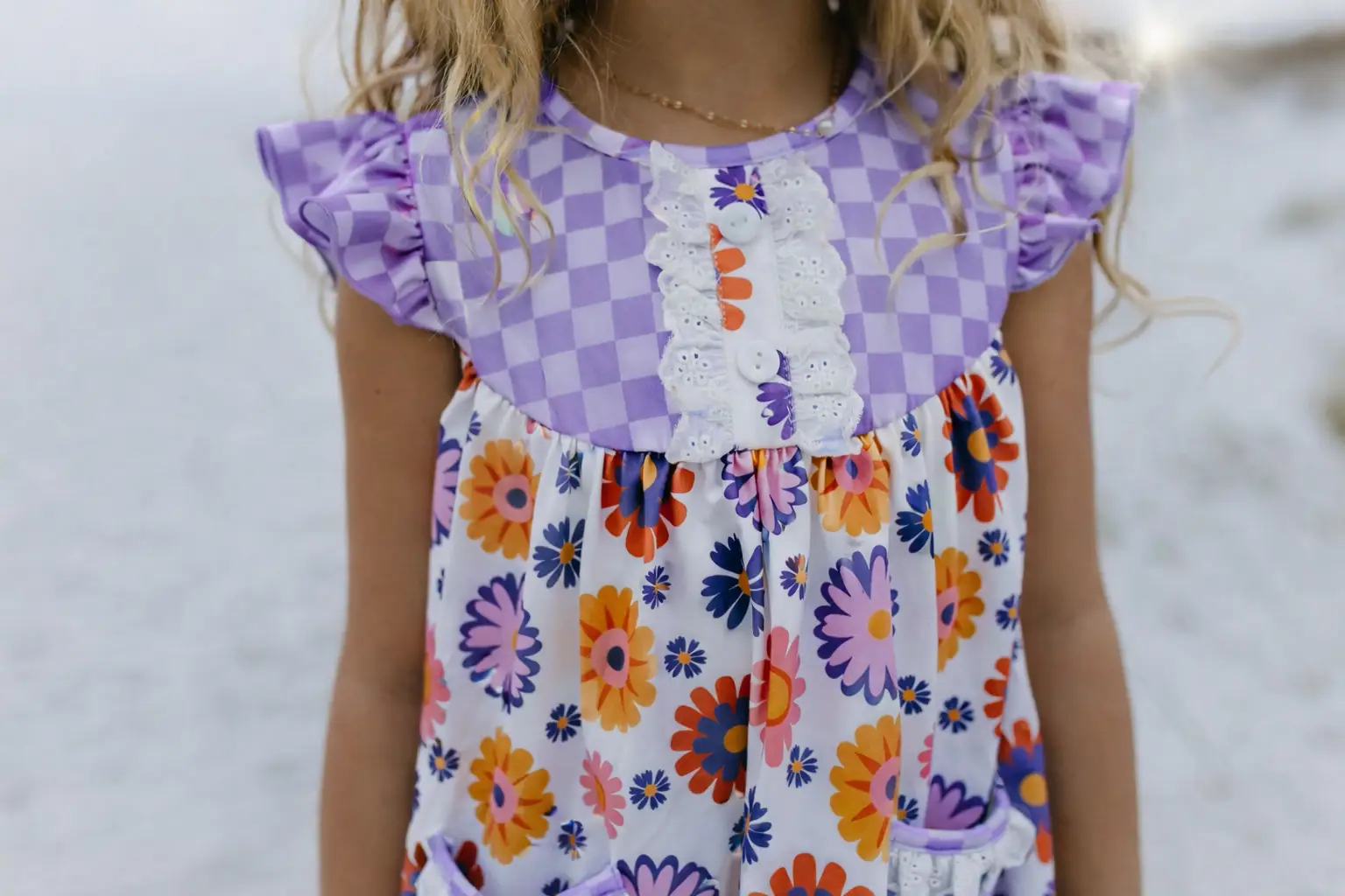 Adorable Sweetness Girls’ Lavender Check Flower Power Short Set - Outfit Sets