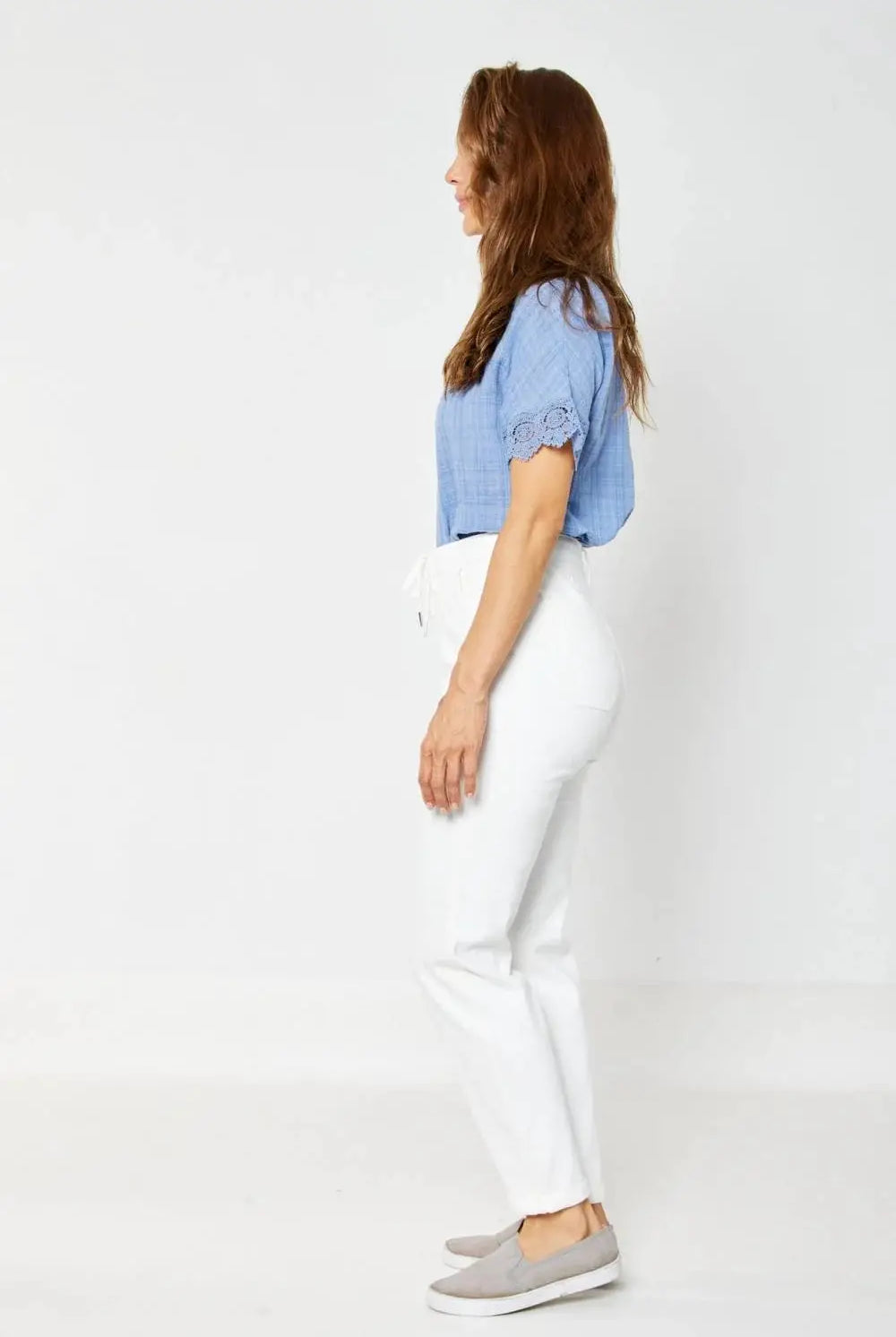 Judy Blue The High Waist White Cuffed Jogger Denim Jeans: REG & CURVY - Jeans judy blue utility jogger jeans