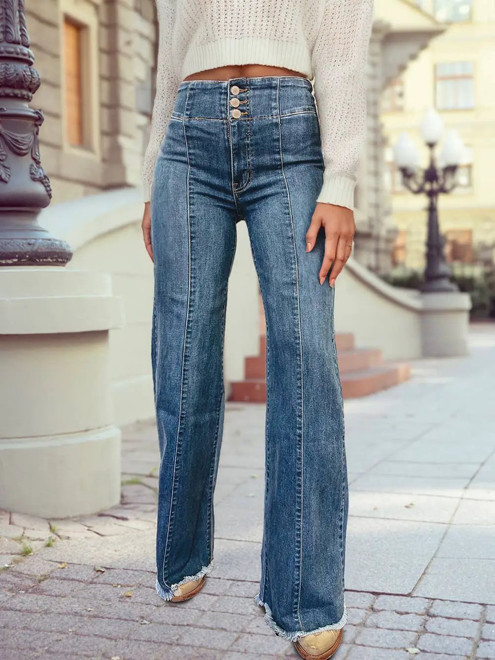 1 the Woman High Waist Button Fly Seamed Raw Hem Flare Jeans - Jeans