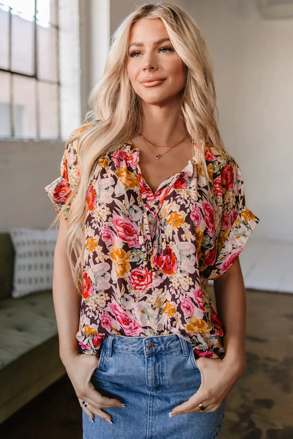 1 the Woman Rosé Garden Crewneck Blouse - Blouses Floral Print Crew Neck Short Sleeve Shift Blouse