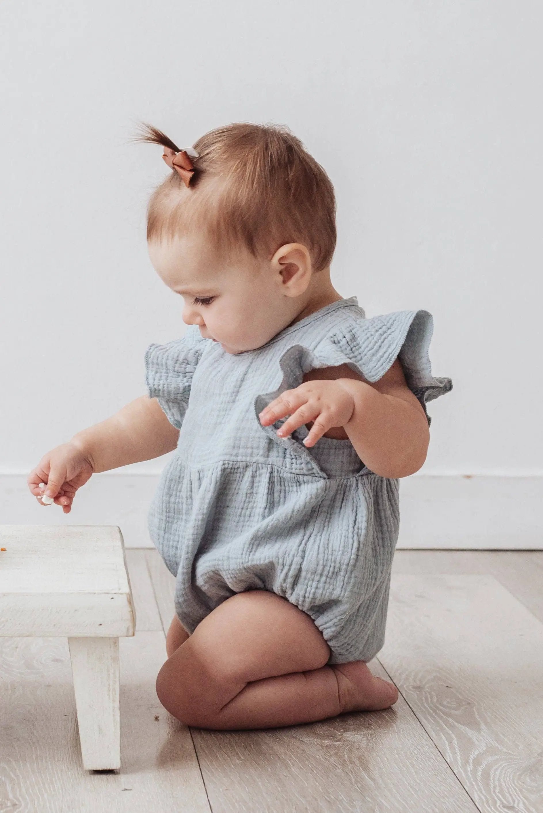 OLIVE & CRADLE The Sweet Pea Ruffle Bubble Romper + Bow Set - Baby One-Pieces