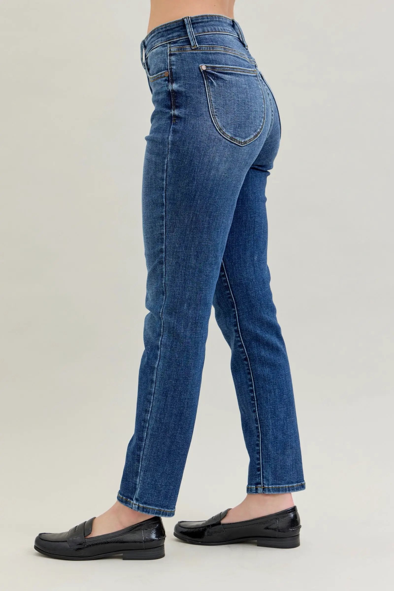 Judy Blue The High Rise Dark Wash Relaxed Skinny Jeans - Jeans Judy Blue High Rise Skinny