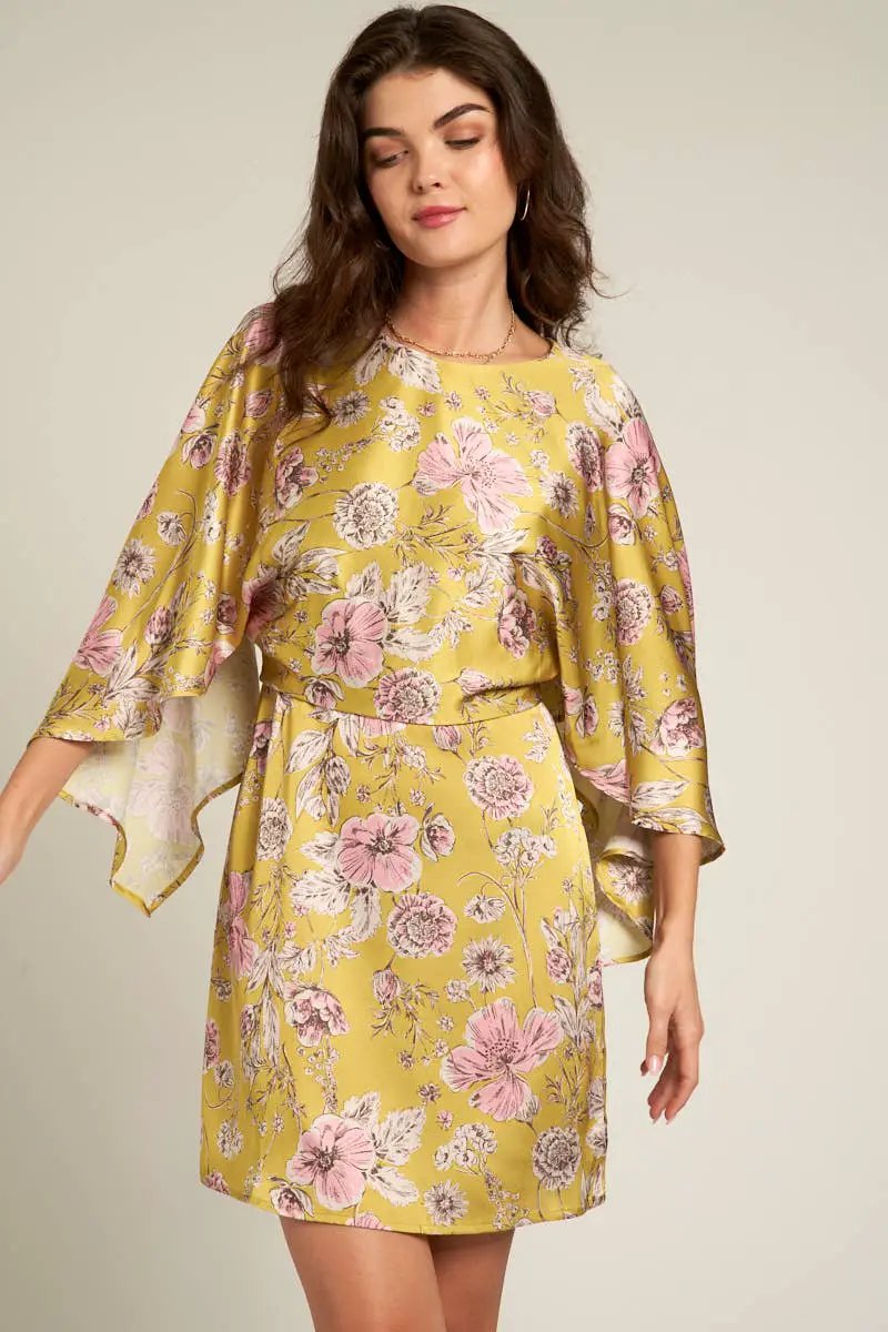 En Crème En Crème Dusty Lime Multi Cape Sleeve Floral Mini Dress - Dresses