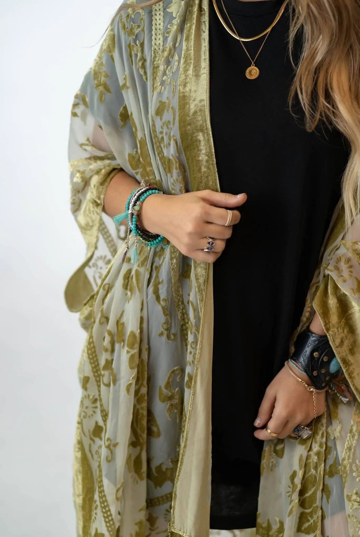 Three Bird Nest Three Bird Nest - Crushin' On You Velvet Kimono - Scarves & Shawls Three Bird Nest - Crushin' On You Velvet Kimono