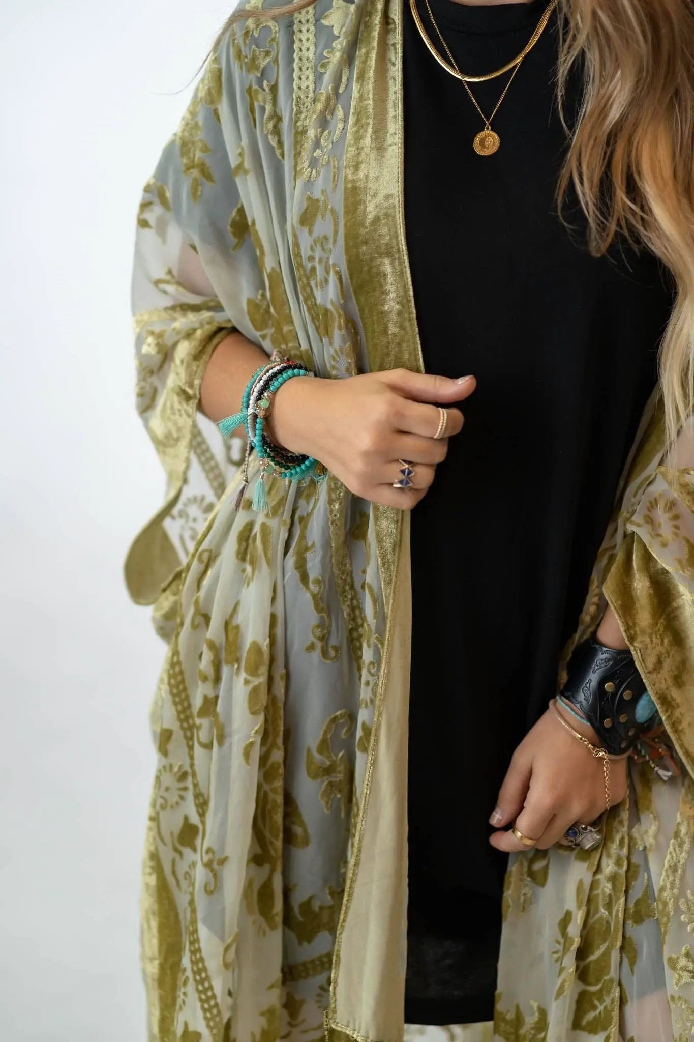 Three Bird Nest Three Bird Nest - Crushin' On You Velvet Kimono - Scarves & Shawls Three Bird Nest - Crushin' On You Velvet Kimono