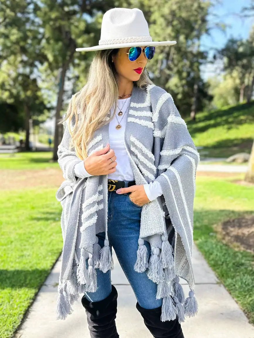 AMOLI AMOLI - Grey Western Textured Pattern with Chunky Tassel Cardigan - Cardigans