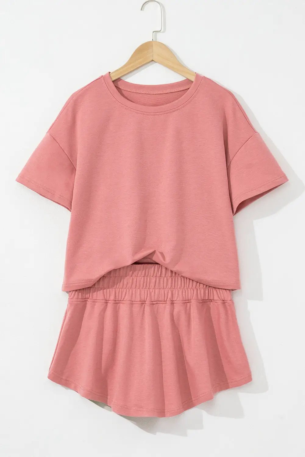 1 the Woman Peach Blossom Cropped Tee & Ruffle High Waist Skort Set - Outfit Sets 2pcs Cropped Tee and Ruffle High Waist Skort Set