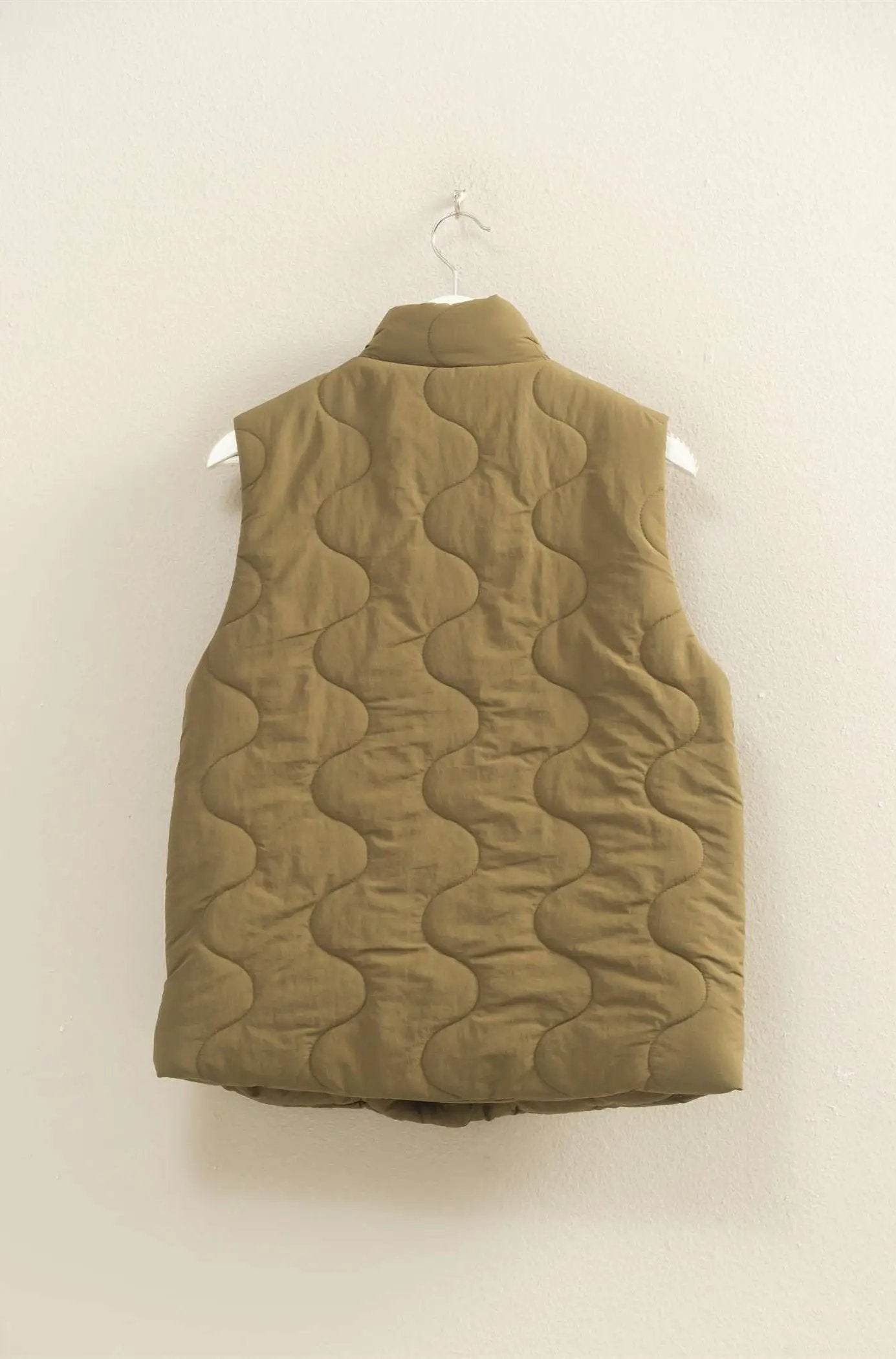 HYFVE HYFVE - Olive Wave Quilted Ribbon Tie Detailed Puffer Vest - Vests