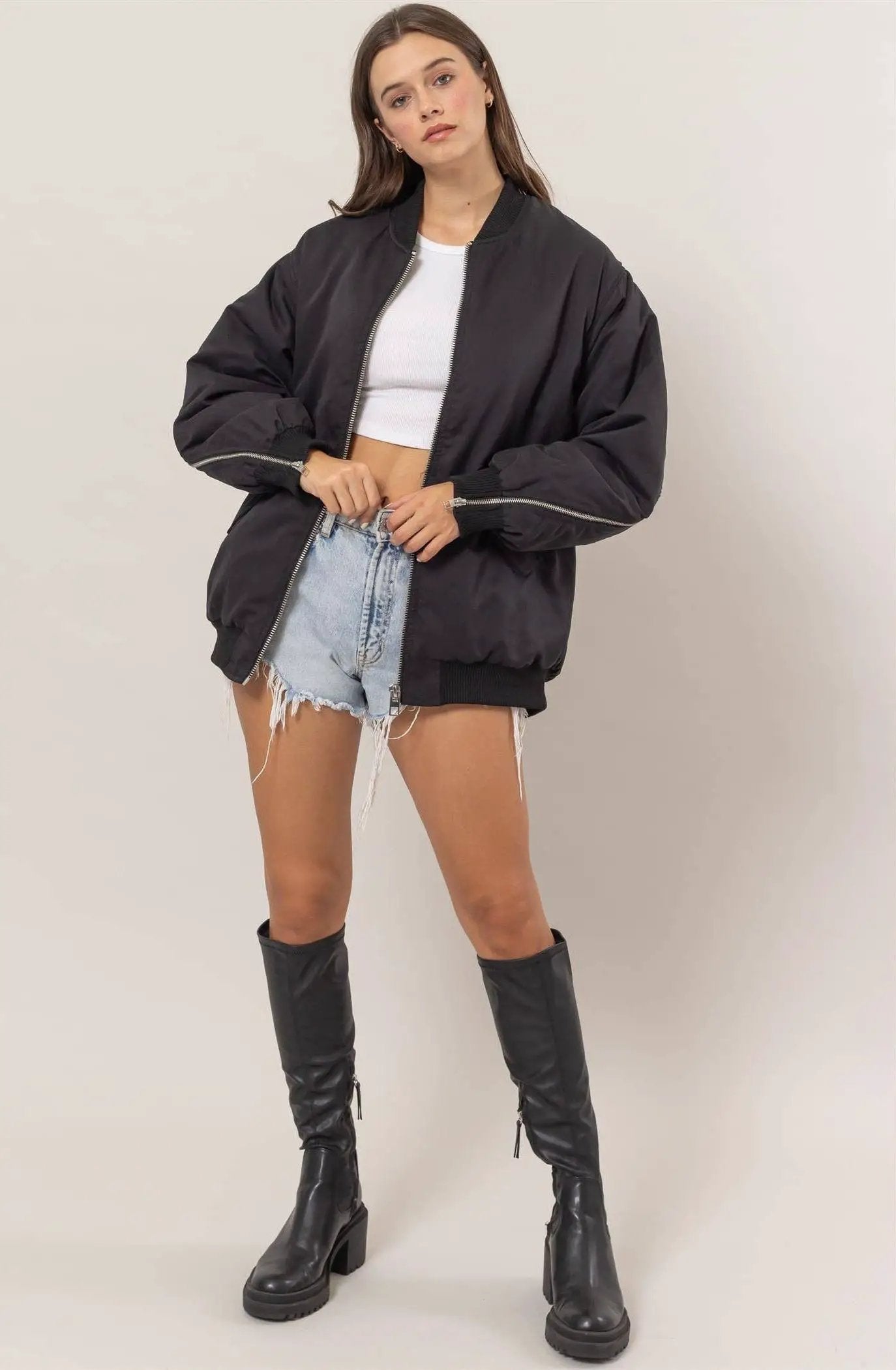 HYFVE HYFVE - Black Zipper Detail Puffer Bomber Jacket - Jackets