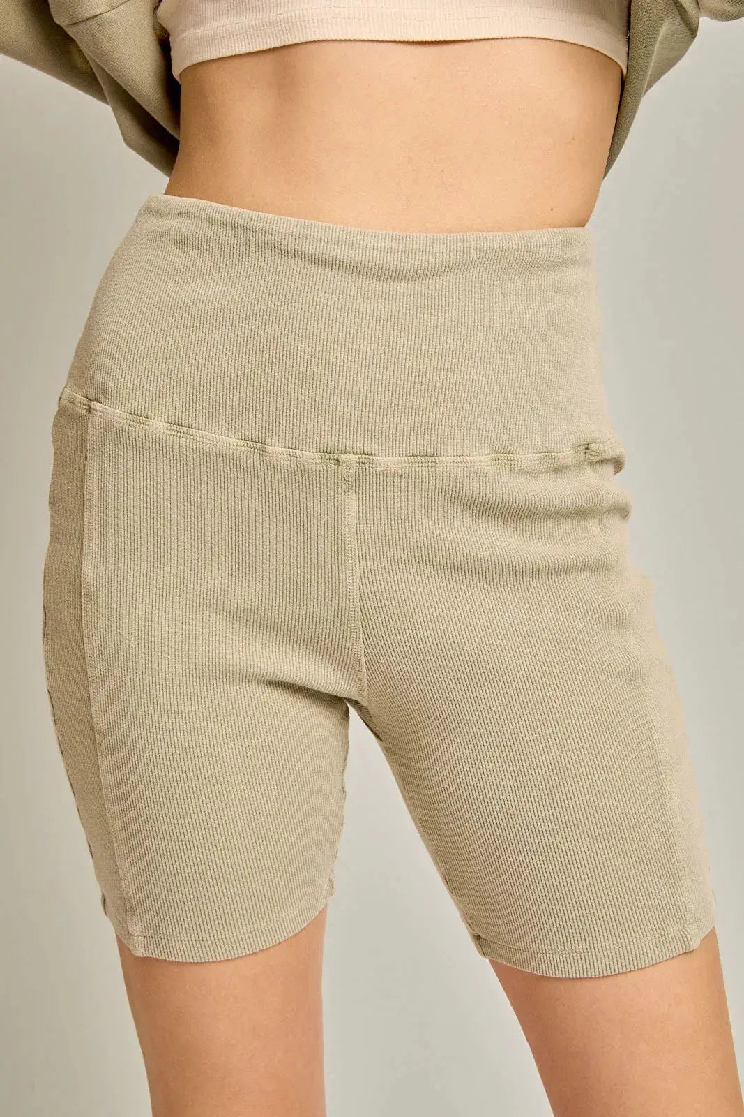 Le Lis Mineral Wash Ribbed Tummy Control Biker Basic Shorts - Shorts biker shorts