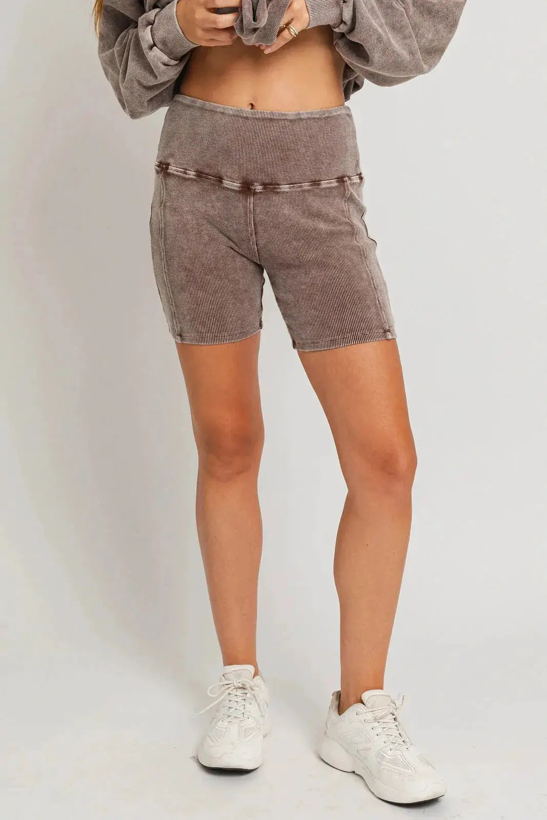 Le Lis Mineral Wash Ribbed Tummy Control Biker Basic Shorts - Shorts biker shorts