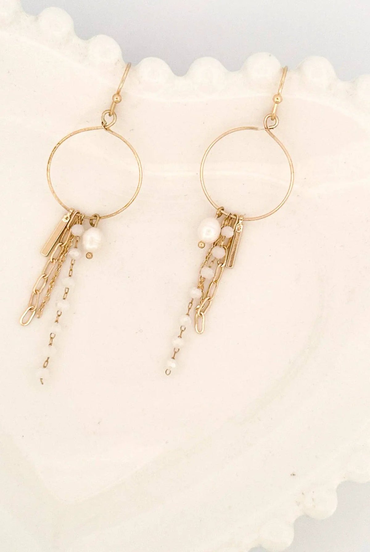 Nette Road Wholesale Mountain Charm Earrings: Cream - Earrings
