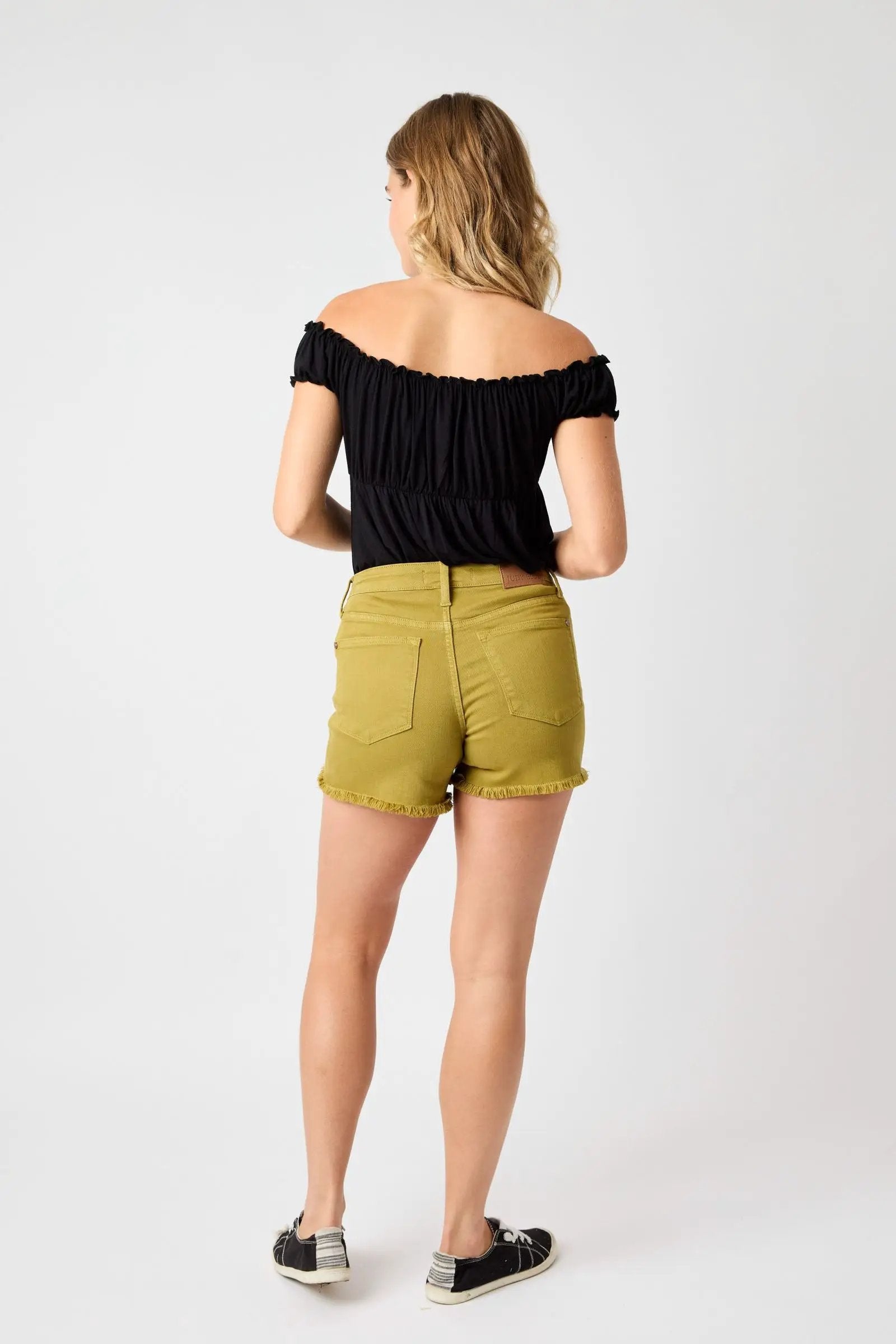 Judy Blue Judy Blue Mid Rise Garment Dyed Fray Hem Matcha Shorts - Shorts Judy Blue Matcha cut off shorts