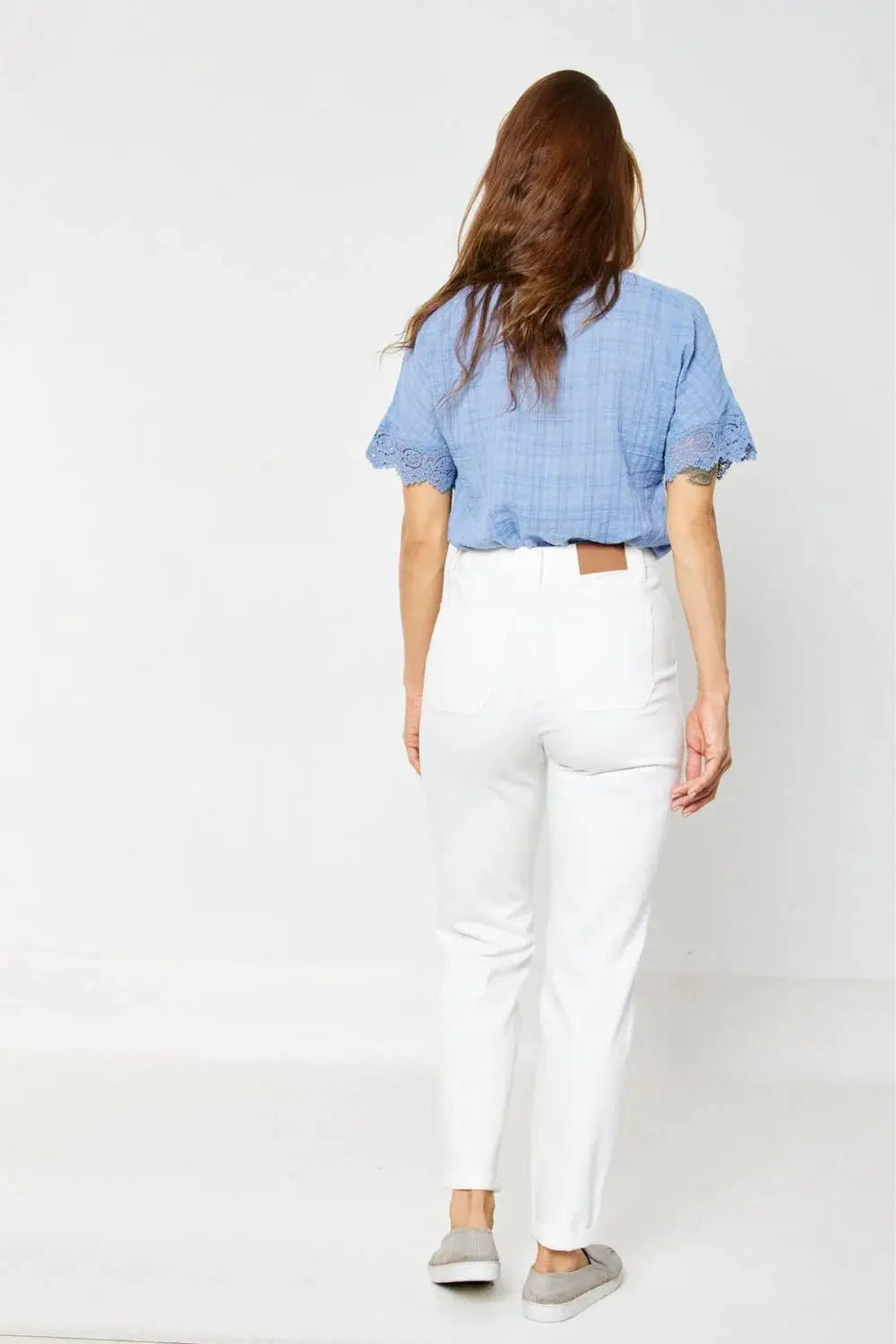 Judy Blue The High Waist White Cuffed Jogger Denim Jeans: REG & CURVY - Jeans judy blue utility jogger jeans