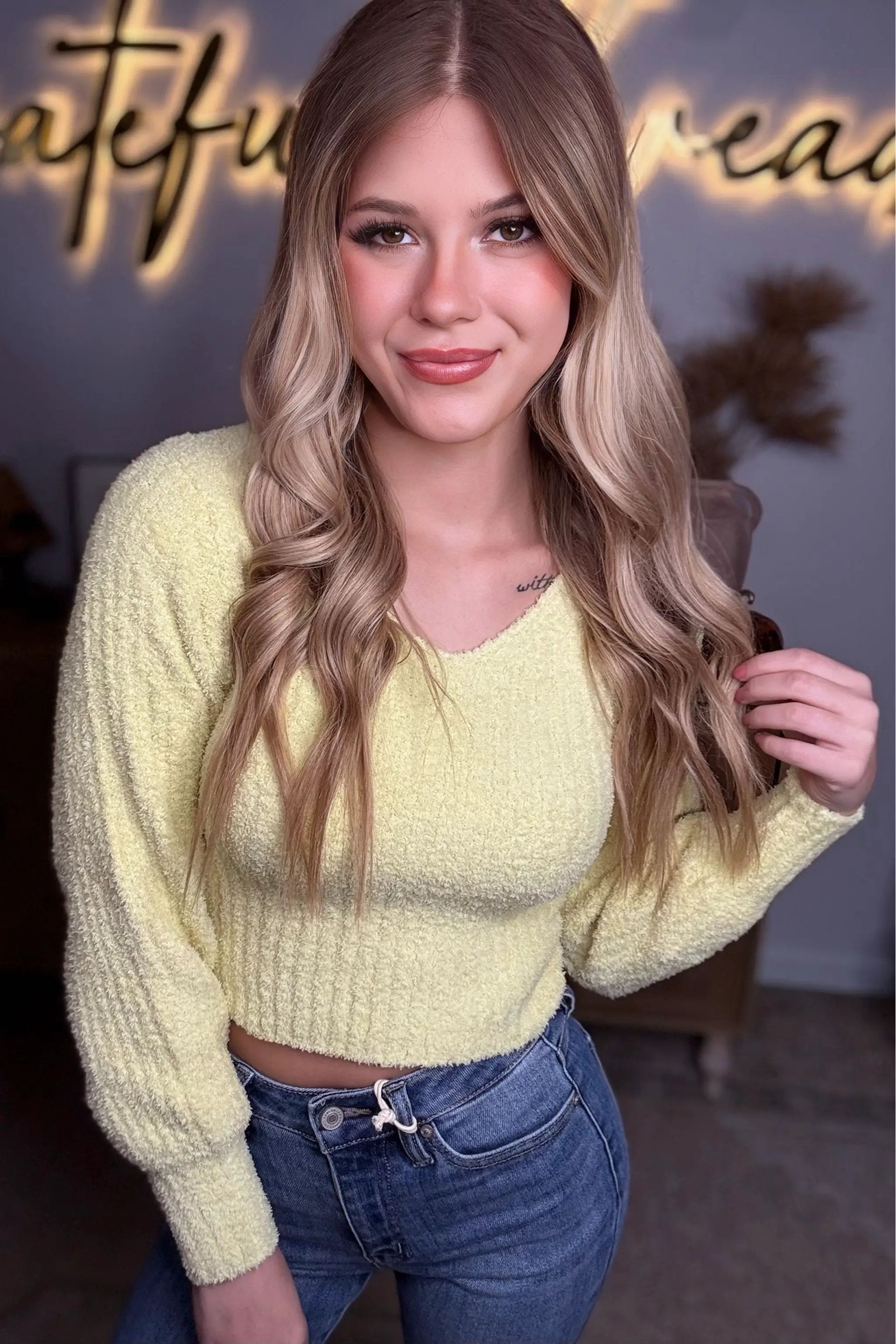 Active Basic | Active USA Active Basic | Active USA - Long Puff Sleeve V-neck Rib Sweater Top - Sweaters