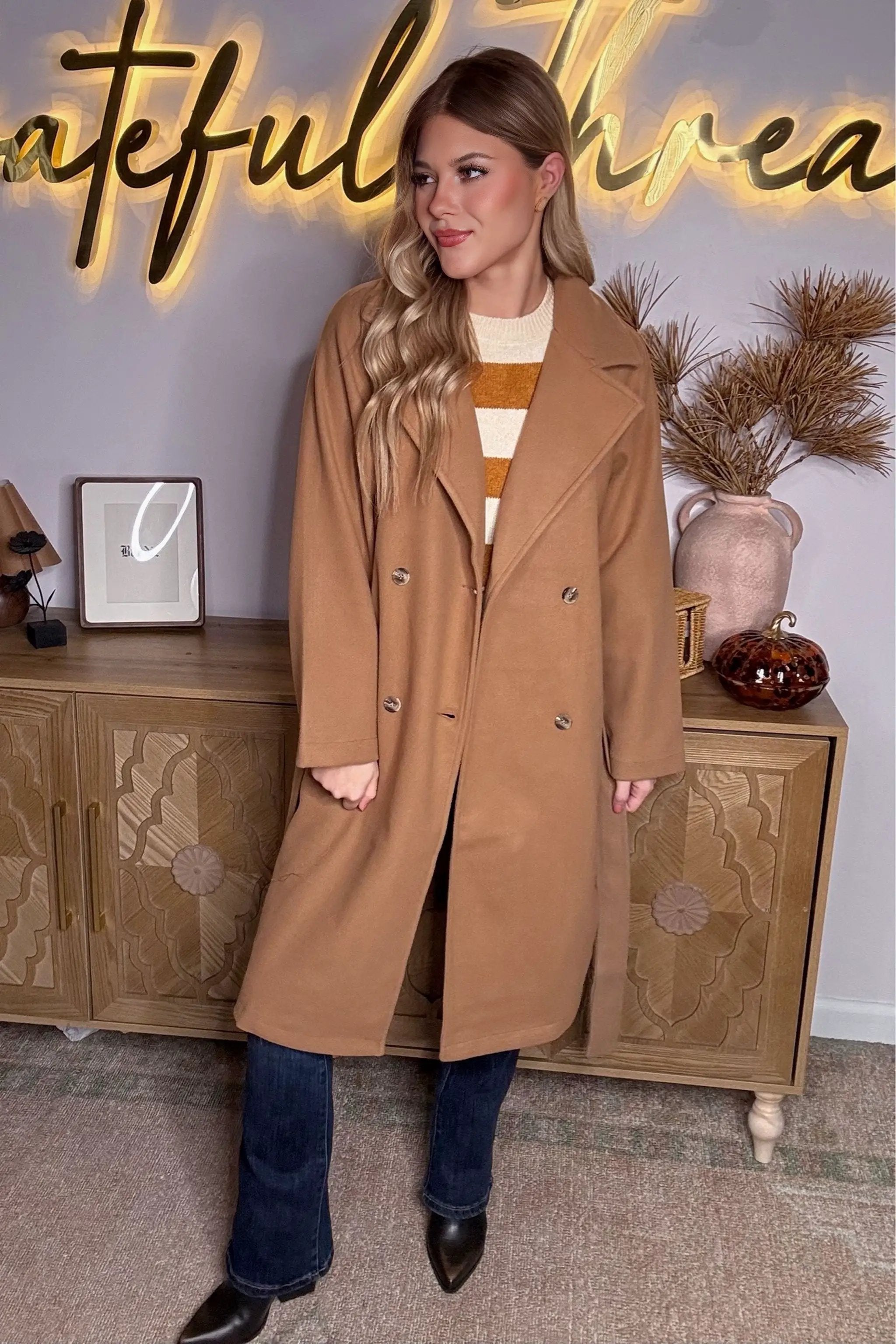 Active Basic | Active USA Active Basic | Active USA - Long Sleeve Double Breasted Button Soft Felt Trench Coat in Camel - Trench Coats Long Sleeve Double Breasted Button Soft Felt Trench Coat
