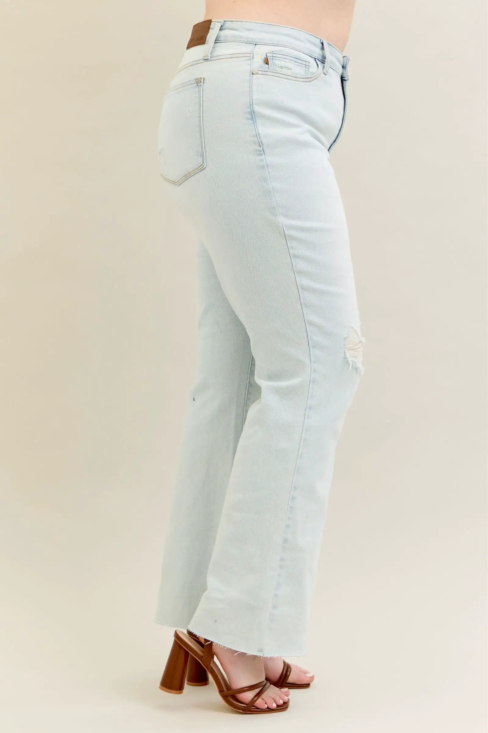 Judy Blue Judy Blue Destroy & Fray Hem Light Wash Bootcut Curvy Denim Jean - Jeans Judy Blue PLUS Destroy & Fray Hem Bootcut