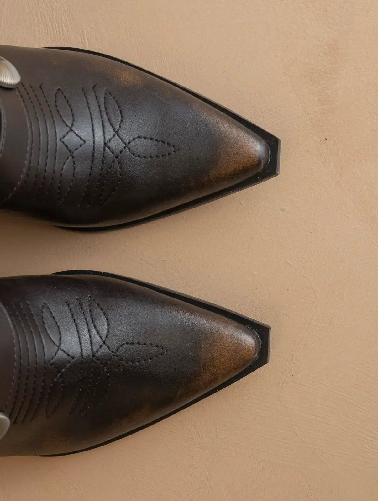OASIS SOCIETY The Dixie Mule with Buckle Detail - Boots