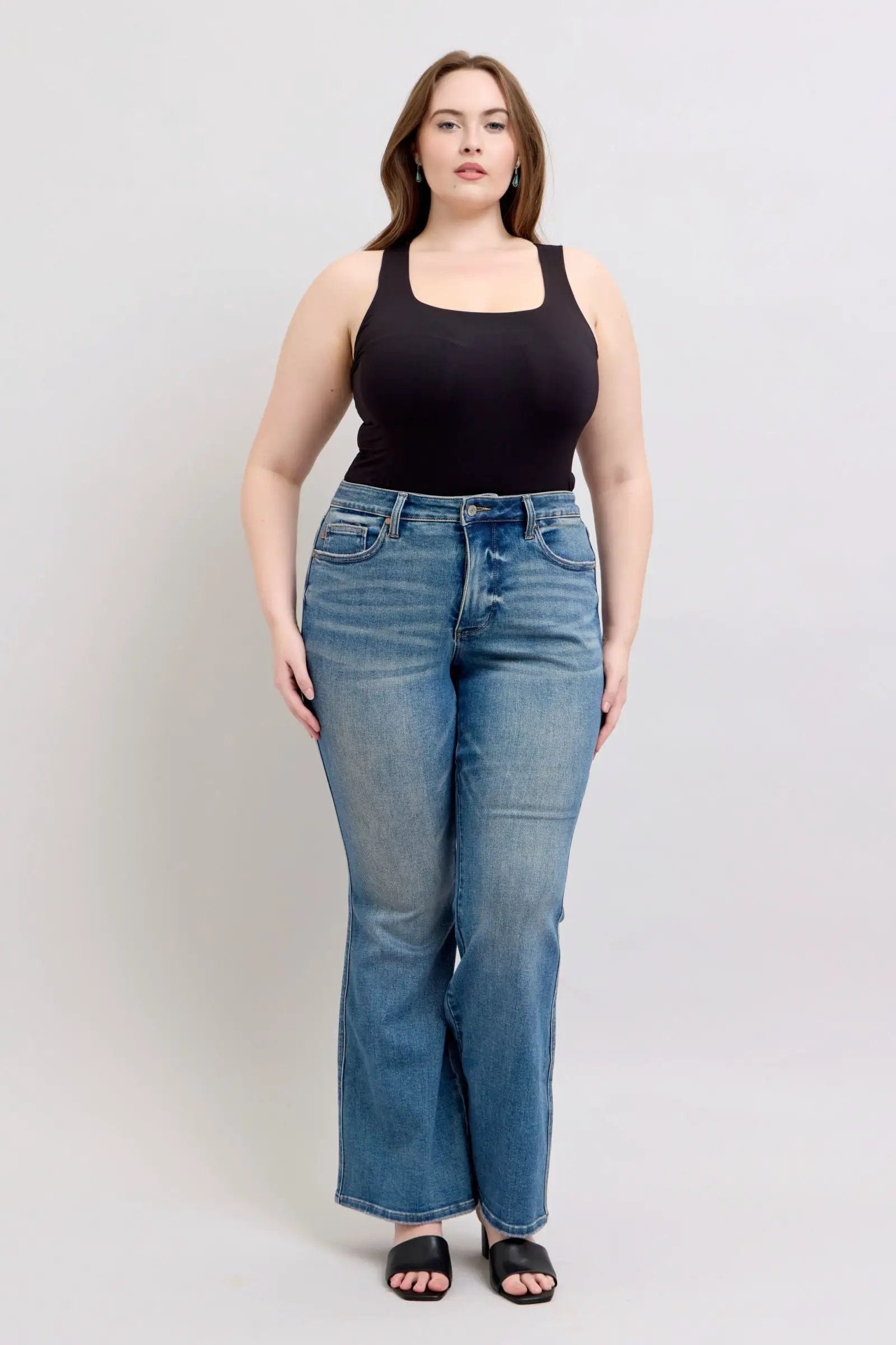 Judy Blue The Mid Rise Tummy Control Vintage Wash & Back Shield Pockets Flare Denim Jeans - Jeans Judy Blue Boot Cut Jeans PLUS