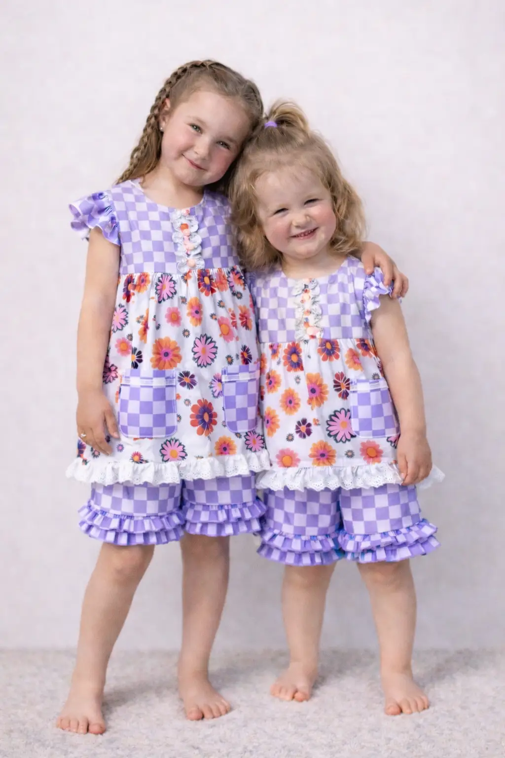 Adorable Sweetness Girls’ Lavender Check Flower Power Short Set - Outfit Sets