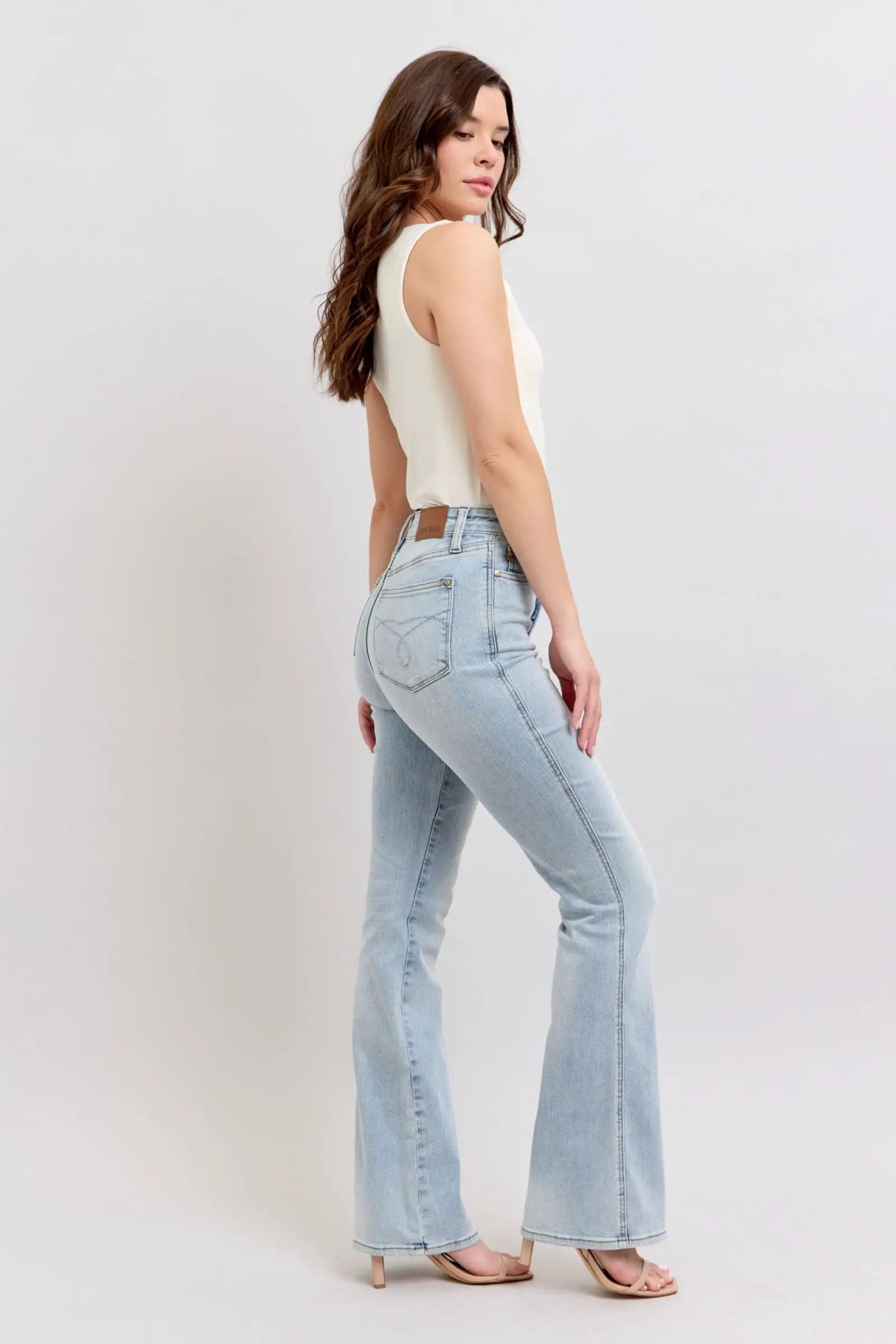 Judy Blue The High Waisted Tummy Control Light Wash Bootcut Denim Jeans: SHORT, REG, LONG Inseam - Jeans Judy Blue High Waisted SHORT Inseam Embroidered Back Pockets Bootcut Denim Jeans