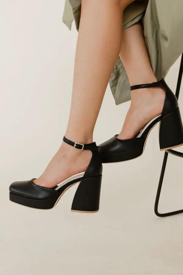 OASIS SOCIETY The Oslo Black Mary Jane - Heels