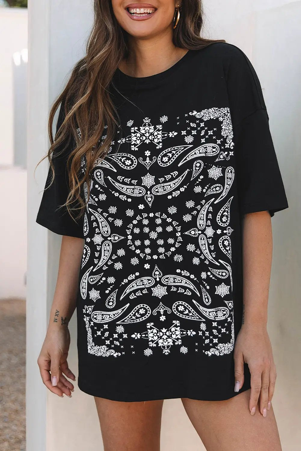 Grateful Threads Boutique Black Paisley Print Crew Neck Loose Fit Tunic Tee - Tunics Black Paisley Print Crew Neck Loose Fit Tunic Tee