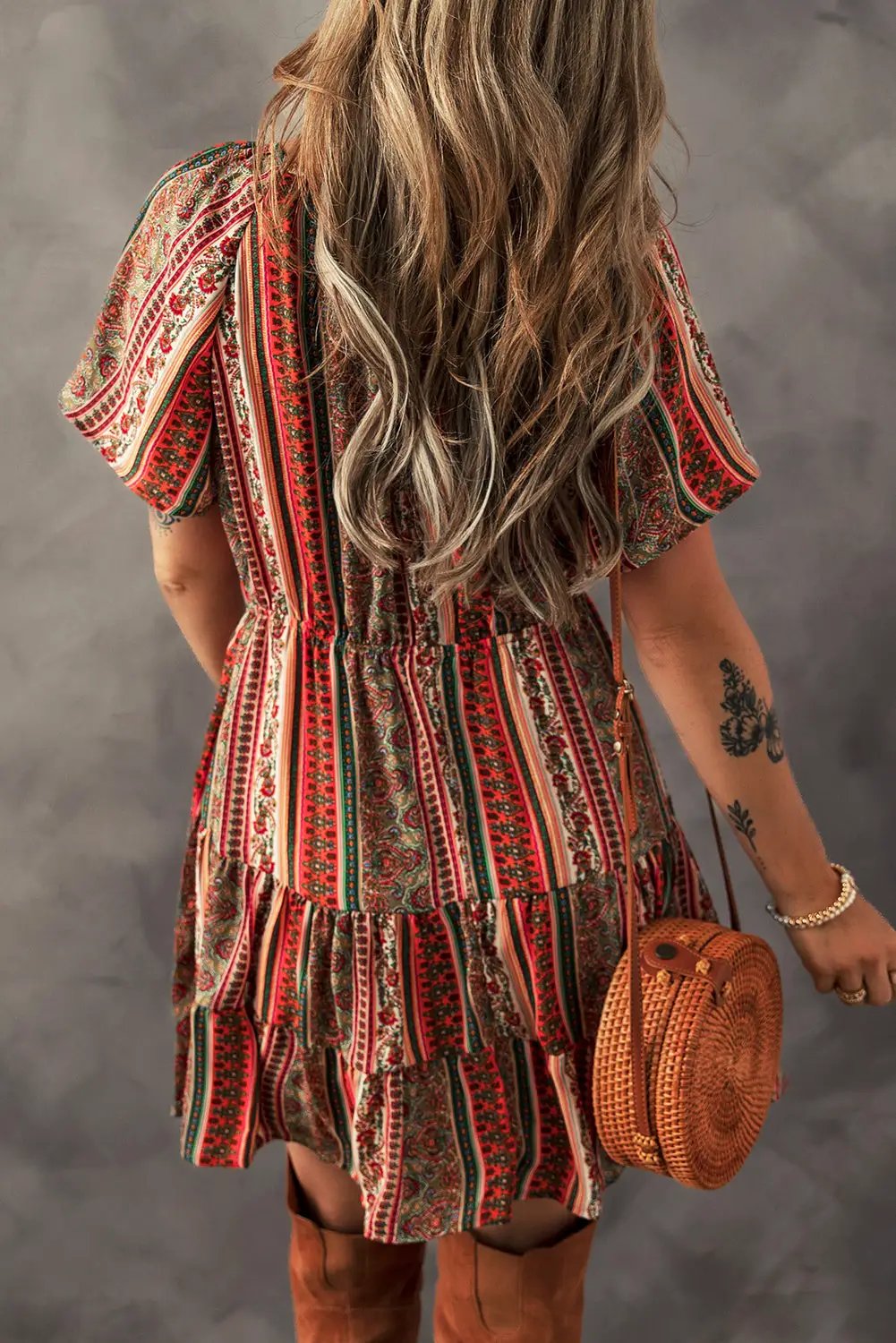 Red Bohemian Floral Print Buttoned V Neck Ruffle Tiered Dress Bohemian Floral Print Buttoned V-Neck Ruffle Tiered Dress - Dresses Bohemian Floral Print Buttoned V Neck Ruffle Tiered Dress