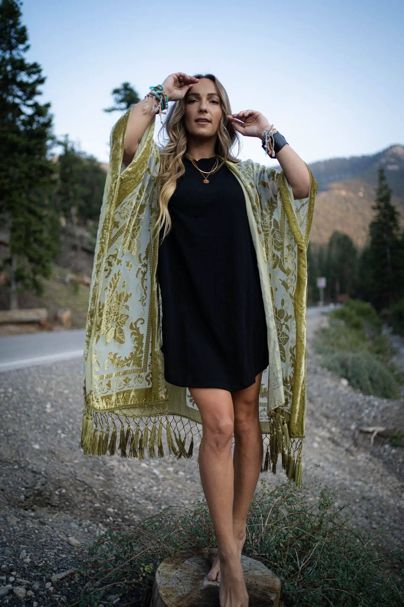 Three Bird Nest Three Bird Nest - Crushin' On You Velvet Kimono - Scarves & Shawls Three Bird Nest - Crushin' On You Velvet Kimono