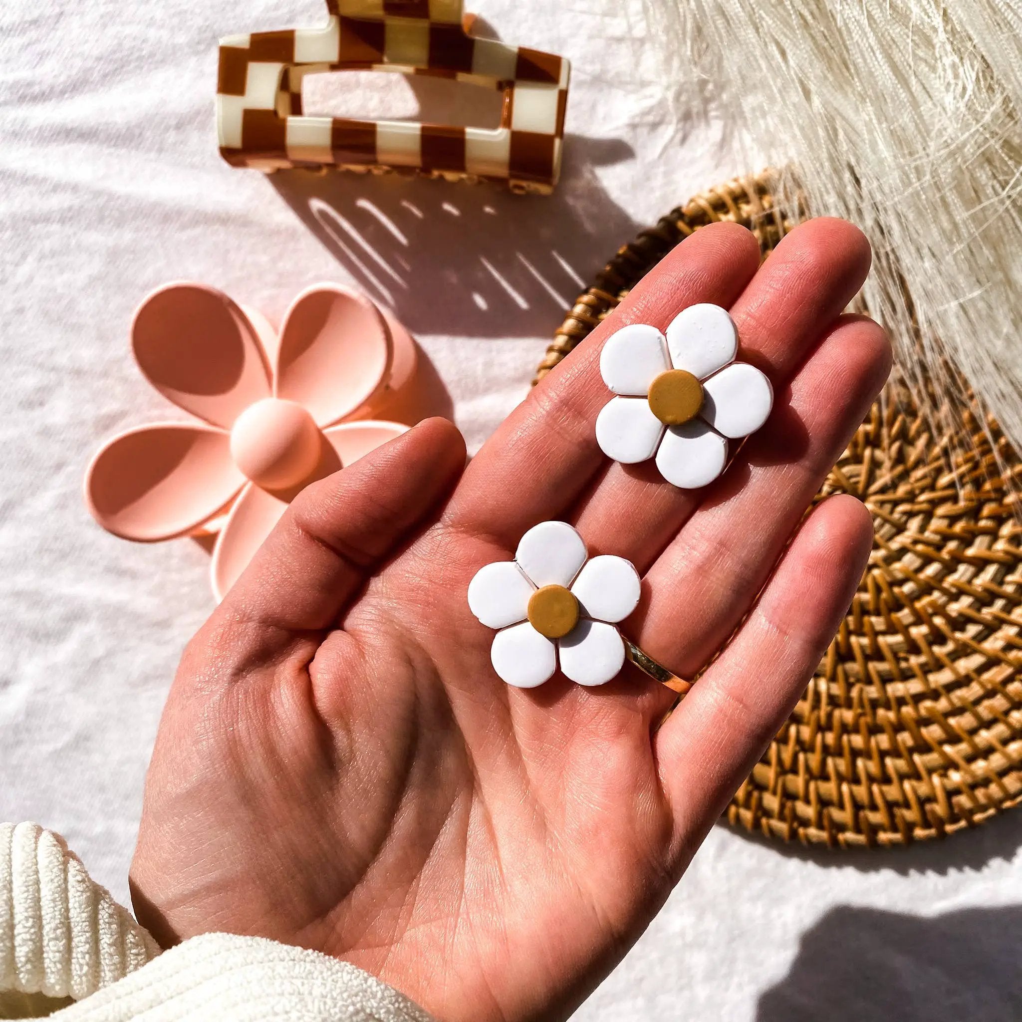 Blush and Bash Studio Blush and Bash Studio - Retro Daisy Large Stud - Earrings
