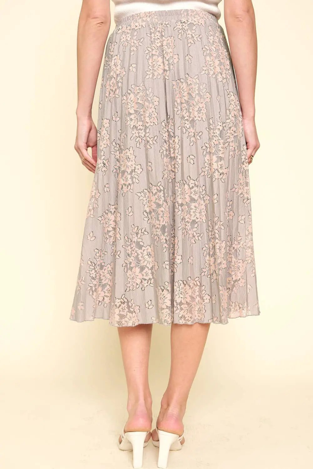 Mystree The Flower Lace Pleat Skirt - Skirts Flower lace pleat skirt