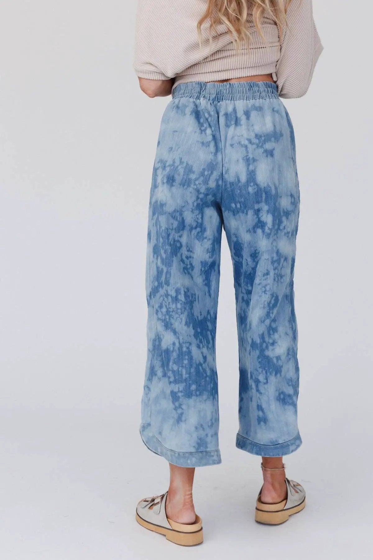 Three Bird Nest Three Bird Nest - So Comfy Wide Leg Cropped Pant - Bleach Dye Denim - Pants