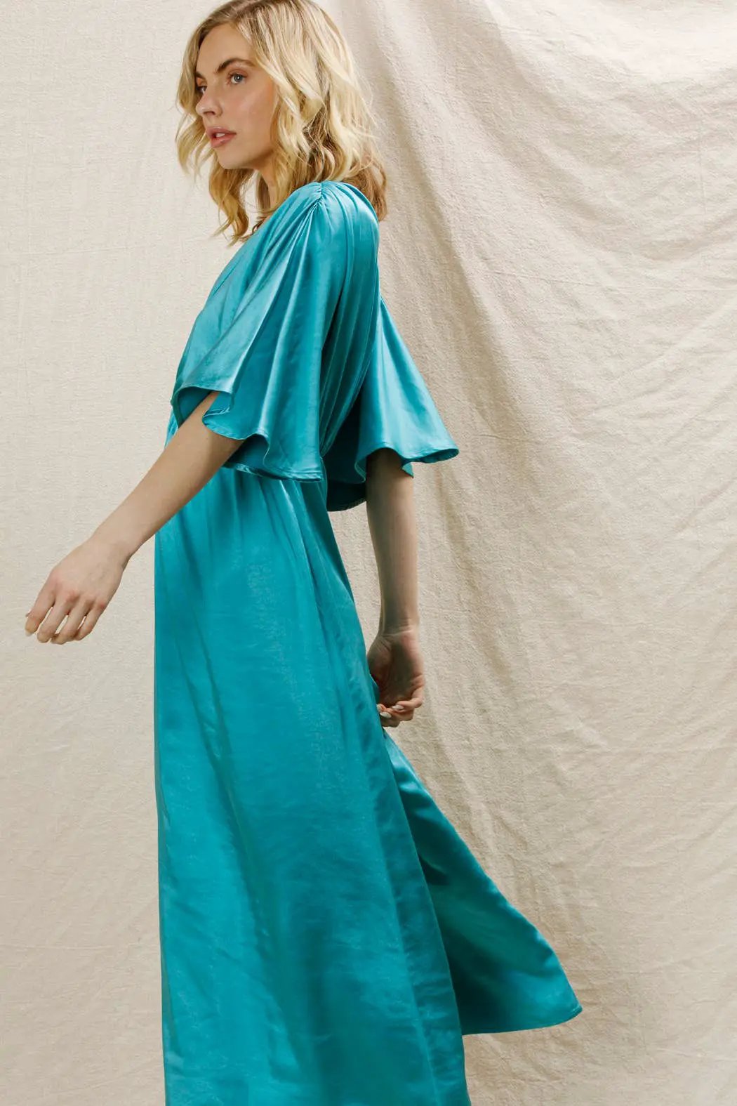 En Crème En Crème Aqua V-Neck Satin Maxi Dress with O-Ring Detail - Dresses Satin maxi dress with O-ring detail