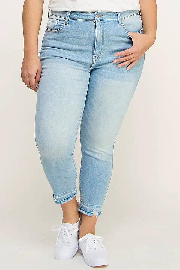 ARTEMIS VINTAGE Artemis Vintage High Rise Crop Skinny Jeans PLUS - Jeans