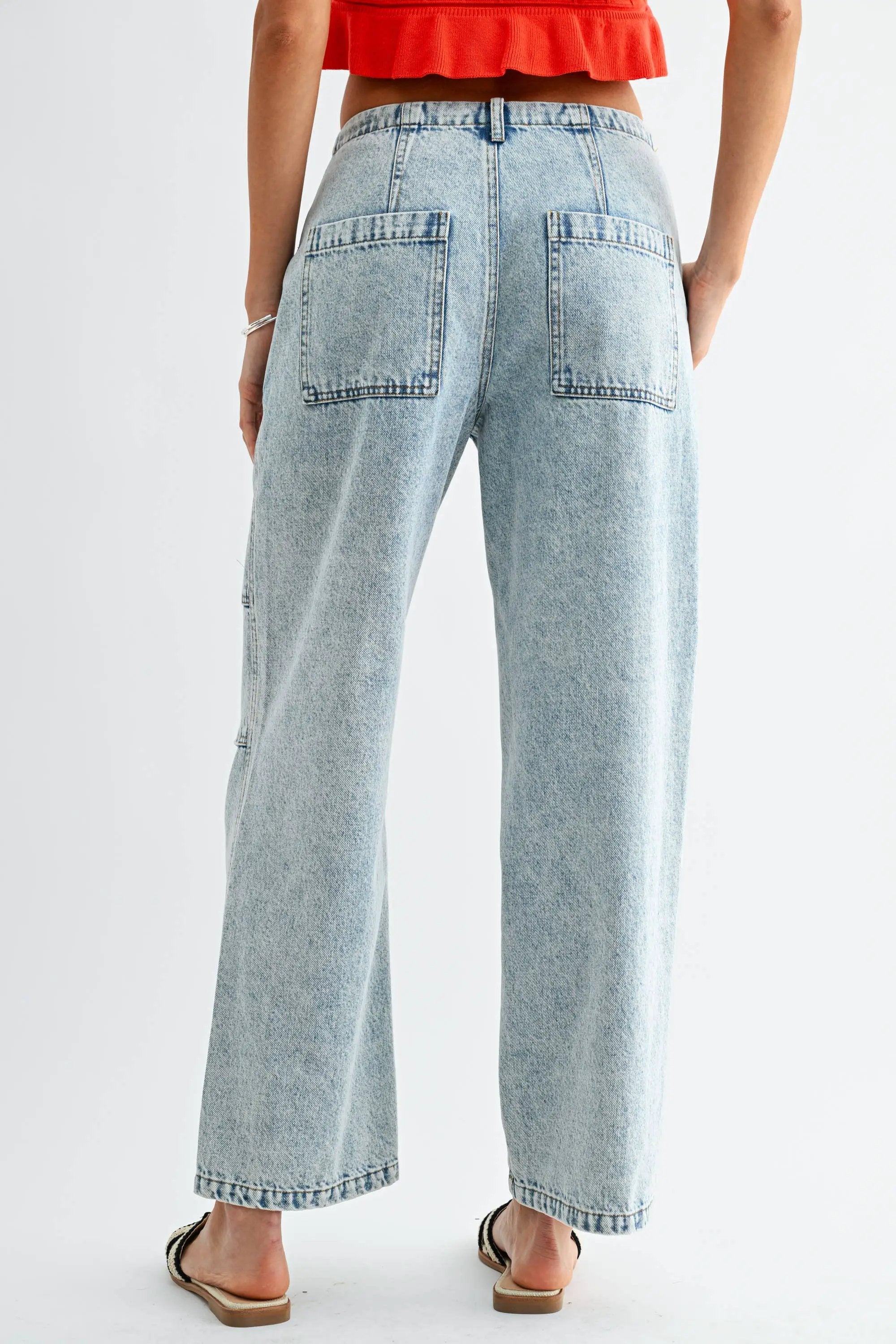 Camellia Camellia - CB10040E Relaxed Fit Wide-Leg Jeans with Drawstring: LIGHT WASHED DENIM / S-M-L (3-2-1) -