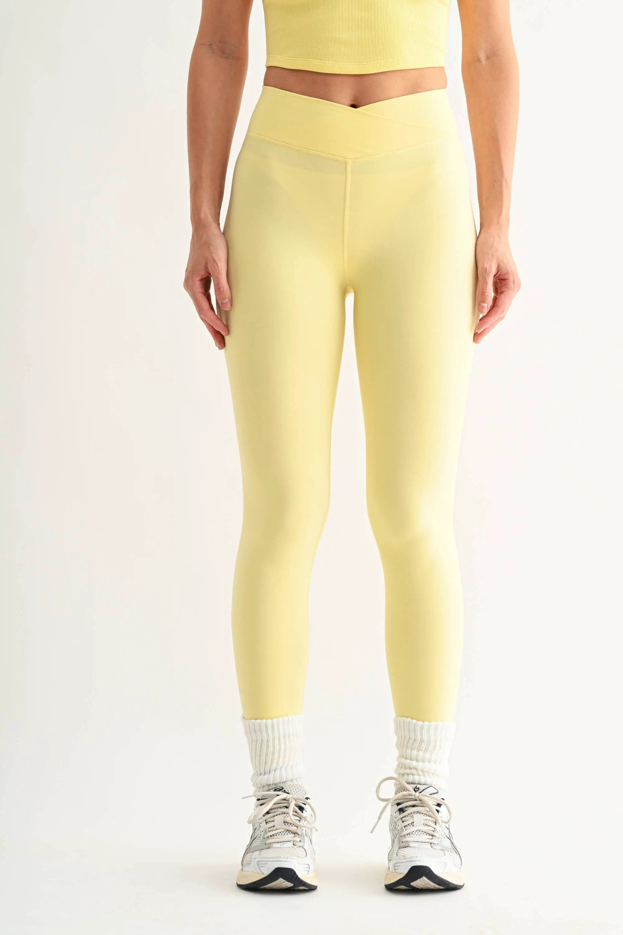 Mono B Mono B - Venice Crossover Waist Leggings - Leggings Mono B - Venice Crossover Waist Leggings