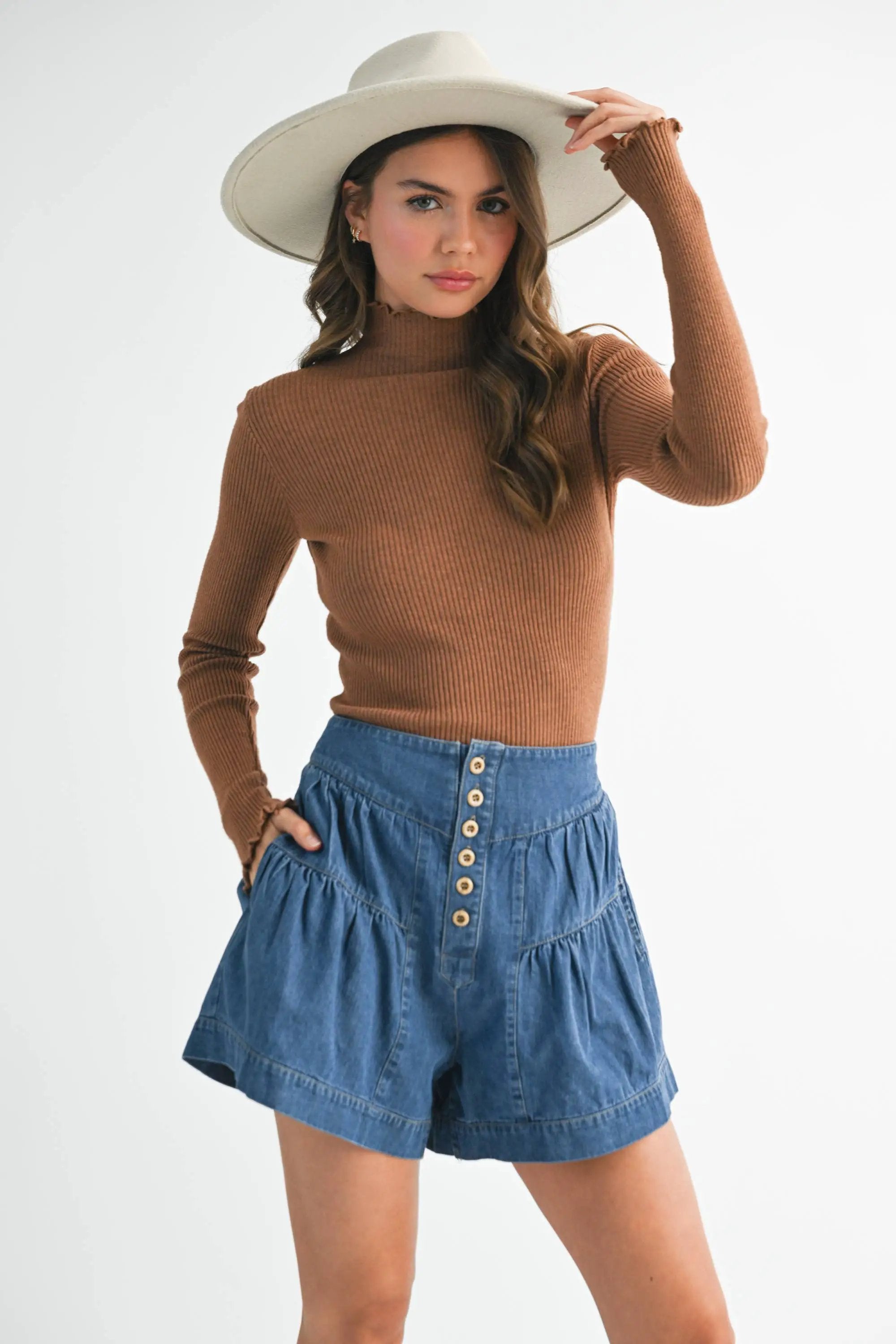 AEMI + CO The Marcey Knit Sweater: Caramel - Sweaters