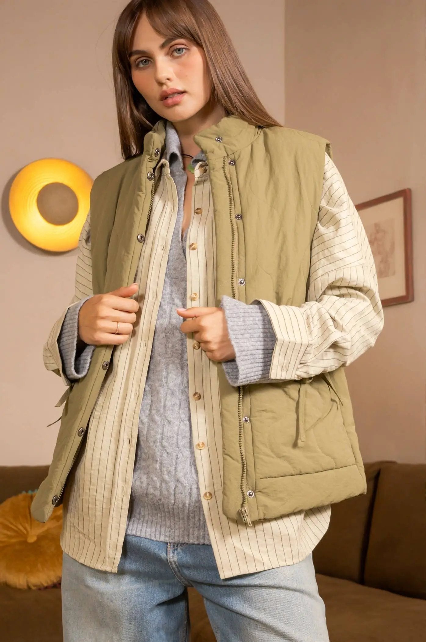 HYFVE HYFVE - Olive Wave Quilted Ribbon Tie Detailed Puffer Vest - Vests