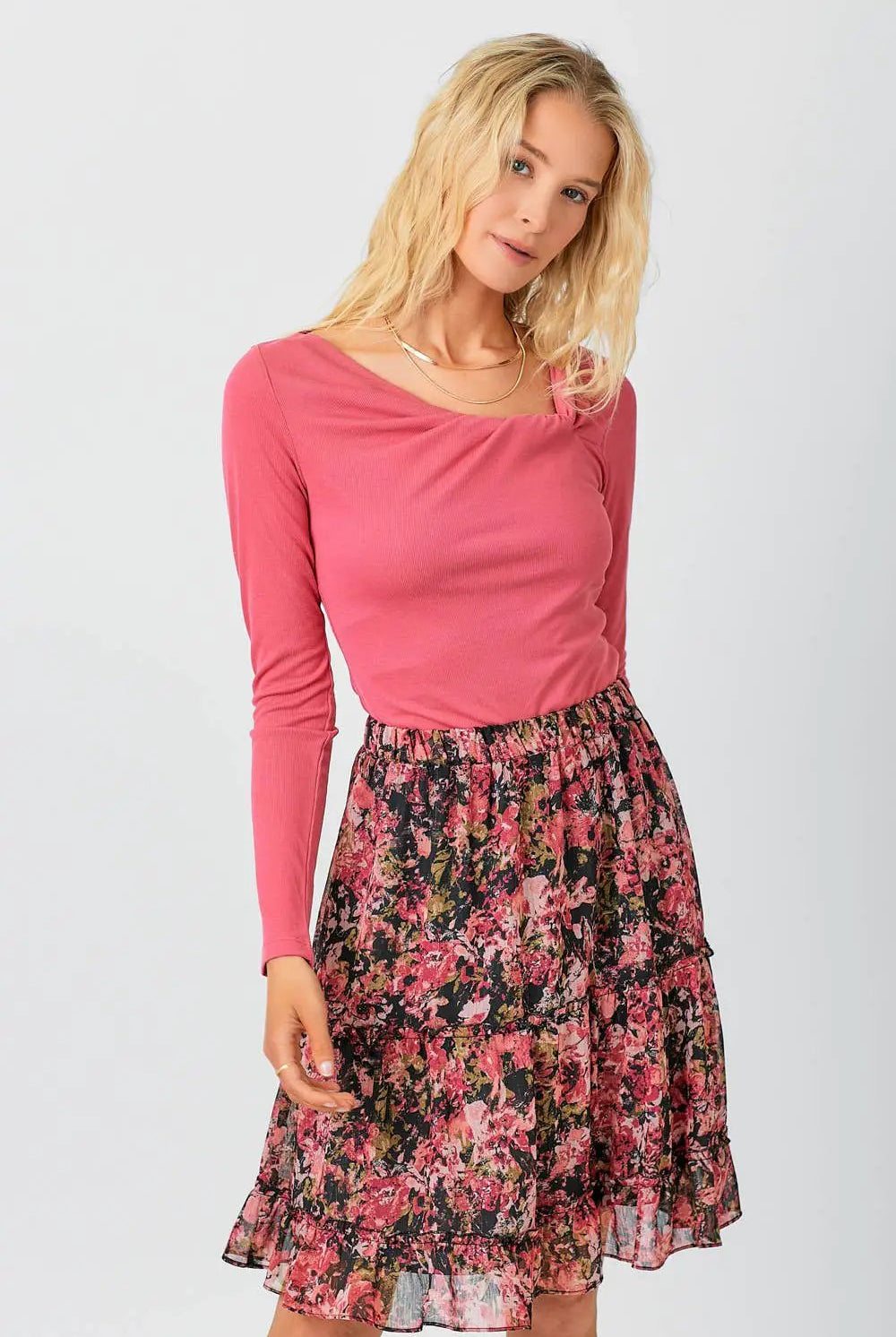 Mystree Mystree - Rosé Twist Modal Knot-Neck Top - Blouses