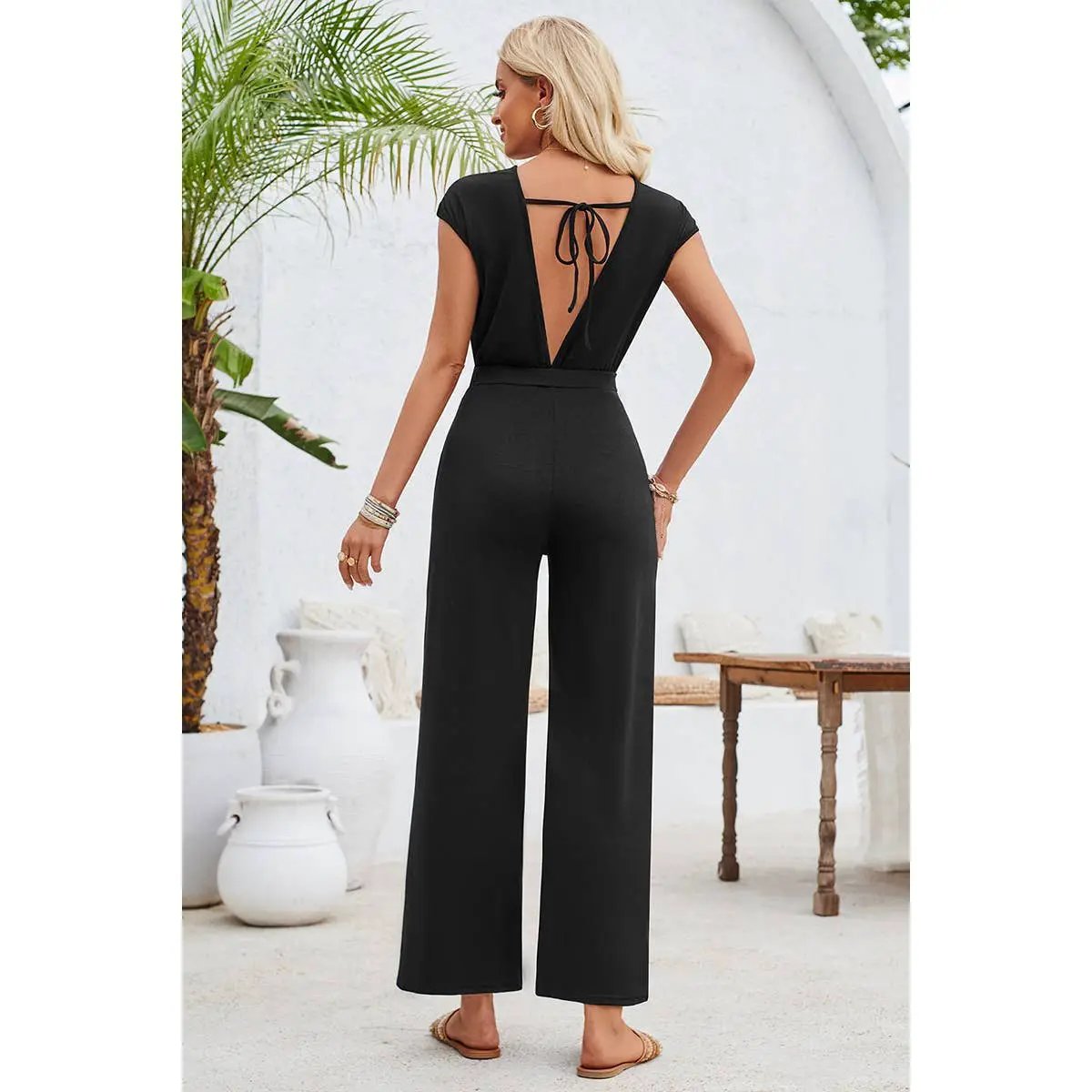 Supreme Fashion Open Back Knot Cut Out Elastic Solid Jumpsuit - One-Pieces Open Back Knot Cut Out Elastic Solid Jumpsuit