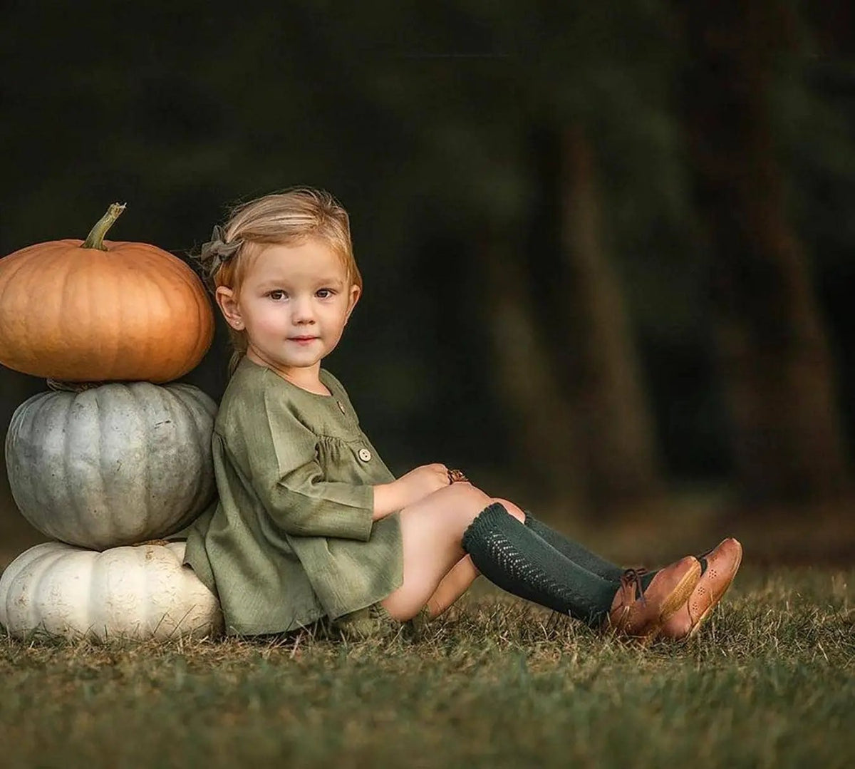 OLIVE & CRADLE Classic Knee-High Socks - Socks