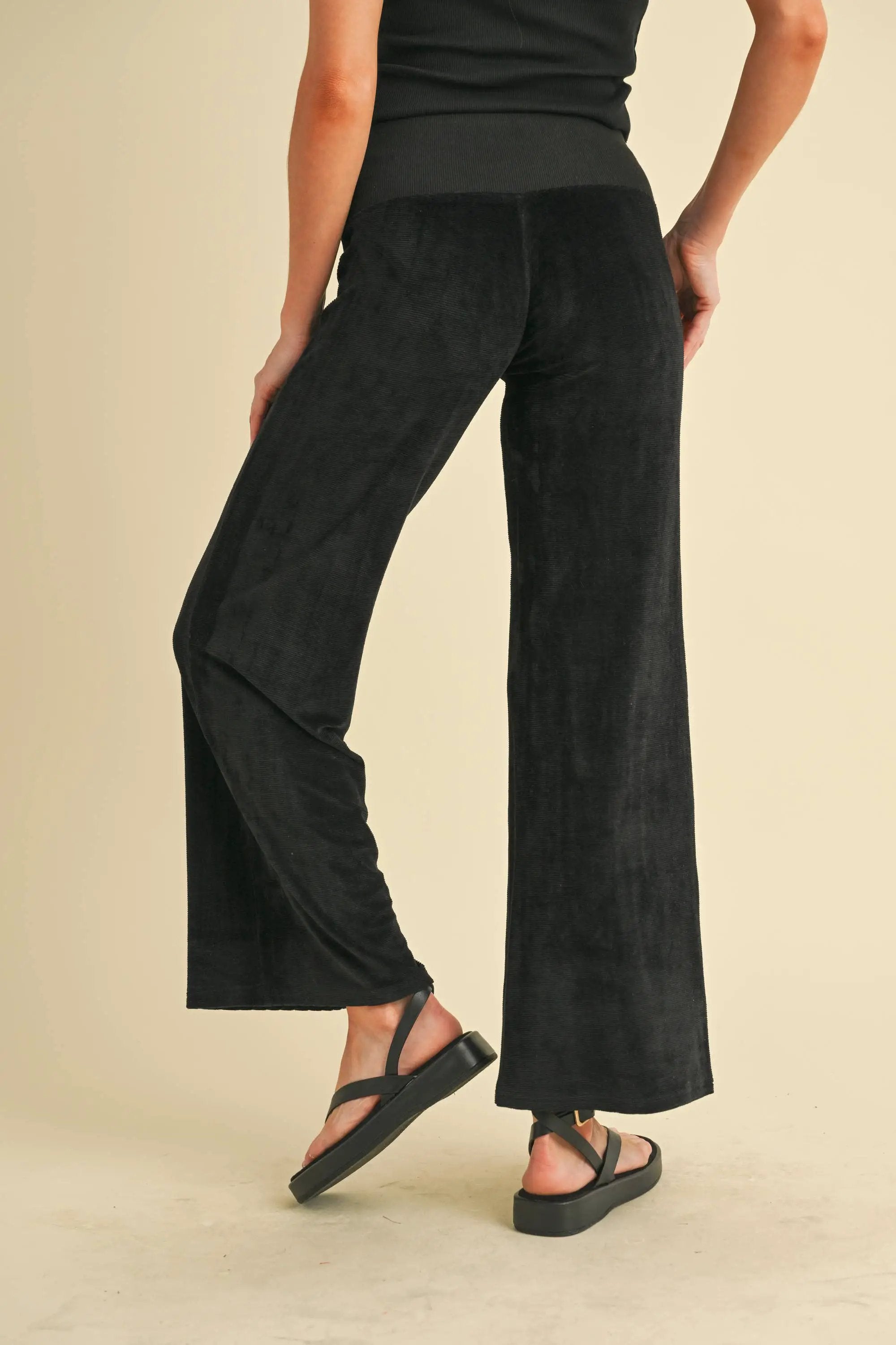 AEMI + CO The Gini High Waist Lounge Pants: Black - Lounge Pants Gini High Waist Lounge Pants